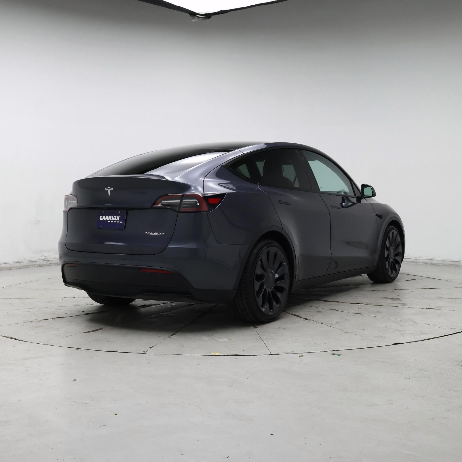 Thumbnail: 2022 Tesla Model Y - 8
