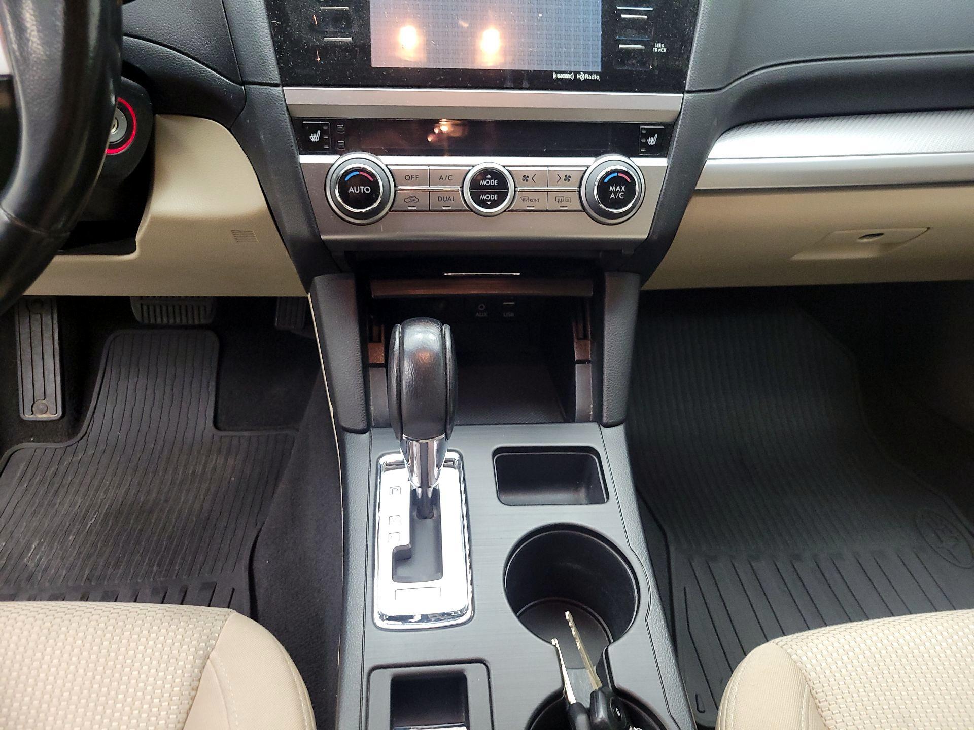 Thumbnail: 2016 Subaru Outback - 17