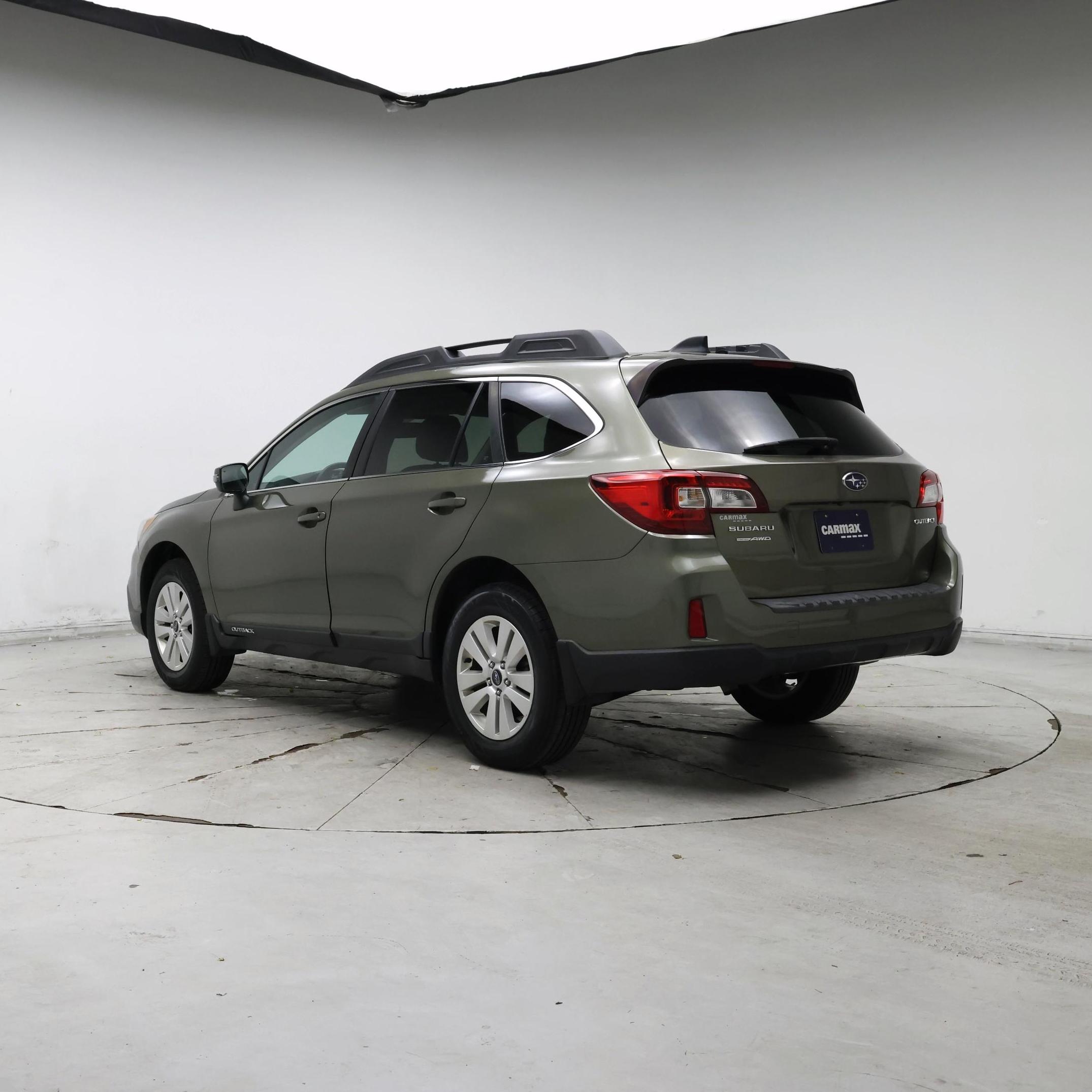 Thumbnail: 2016 Subaru Outback - 2