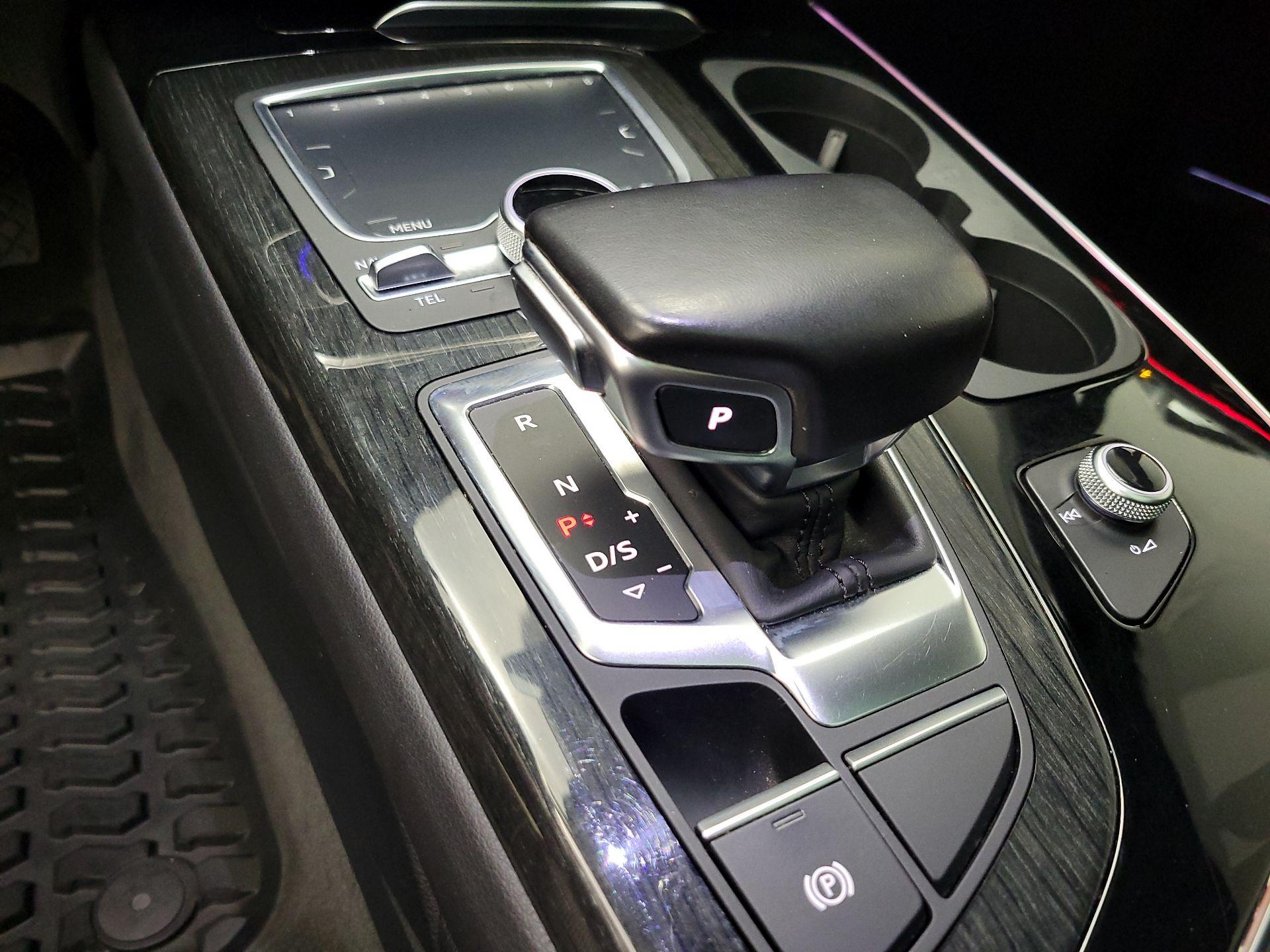 Thumbnail: 2017 Audi Q7 - 18