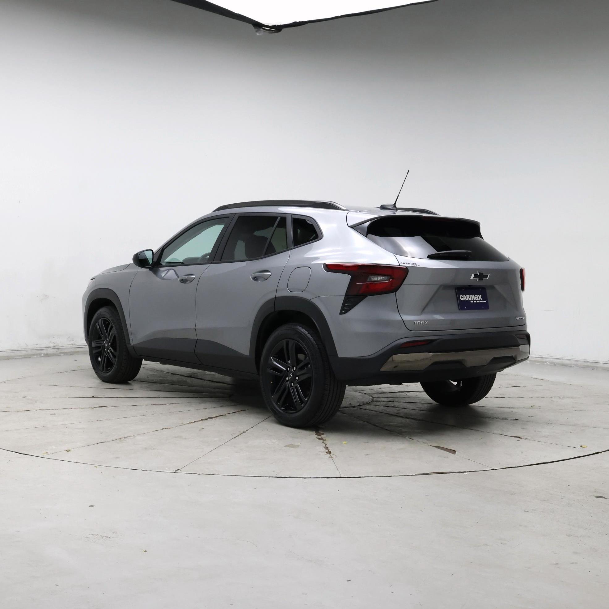 Thumbnail: 2024 Chevrolet Trax - 2