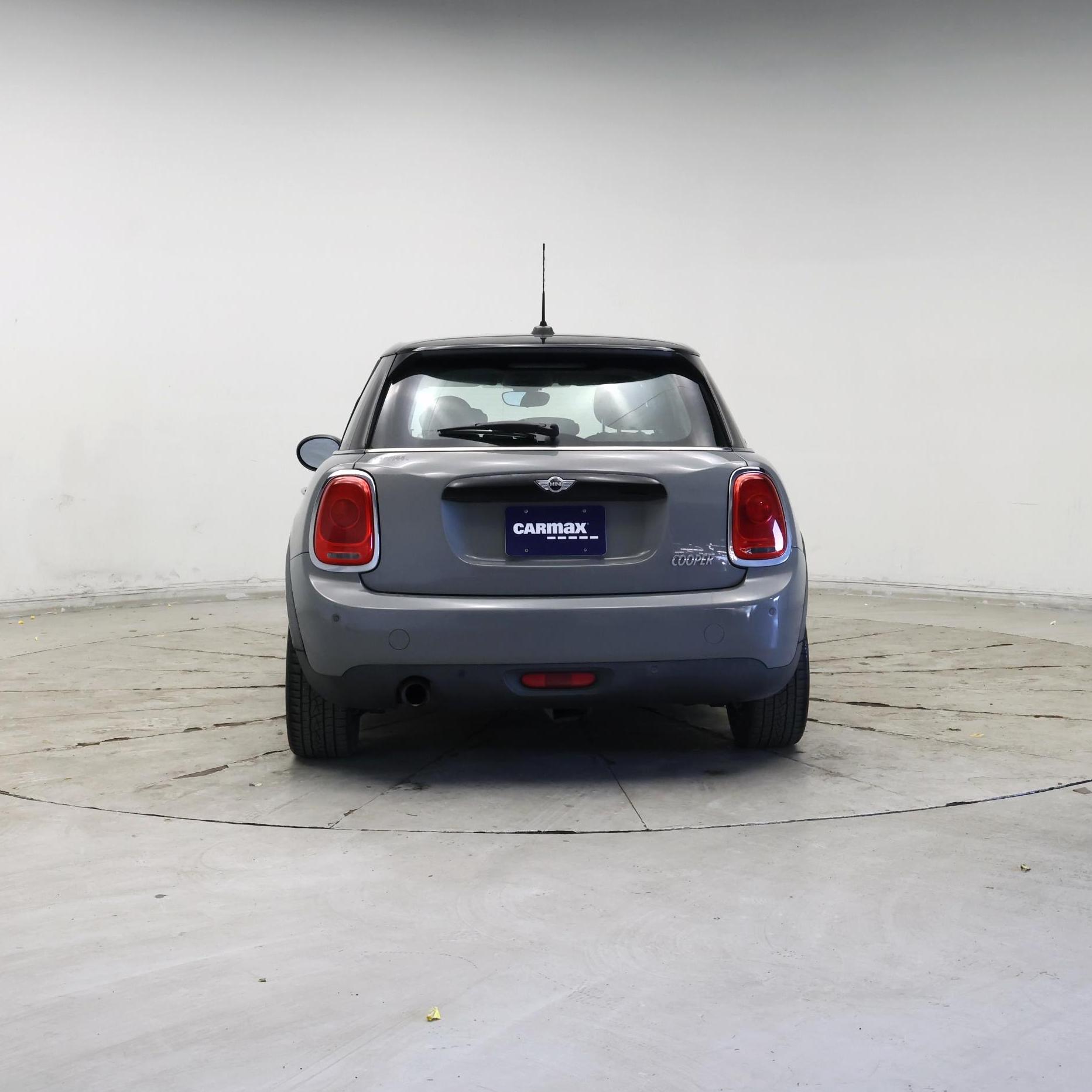 Thumbnail: 2016 MINI Cooper Hardtop - 6