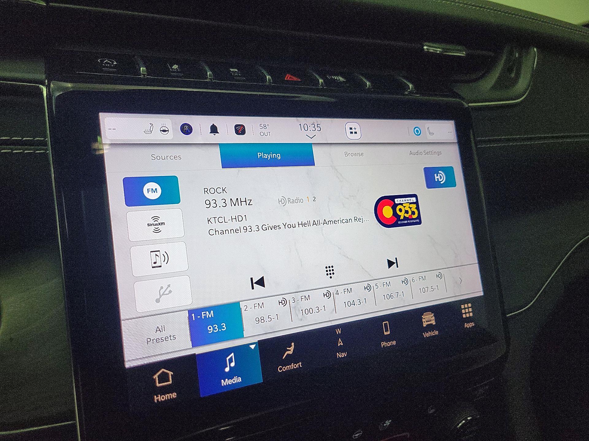 Thumbnail: 2023 Jeep Grand Cherokee - 16