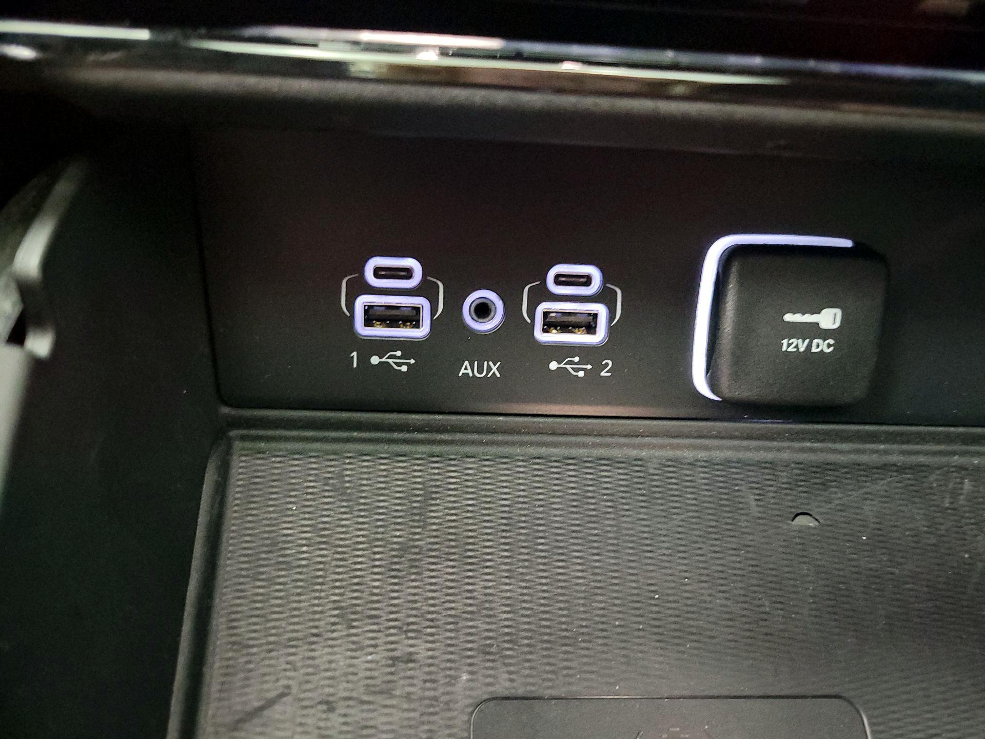 Thumbnail: 2023 Jeep Grand Cherokee - 19