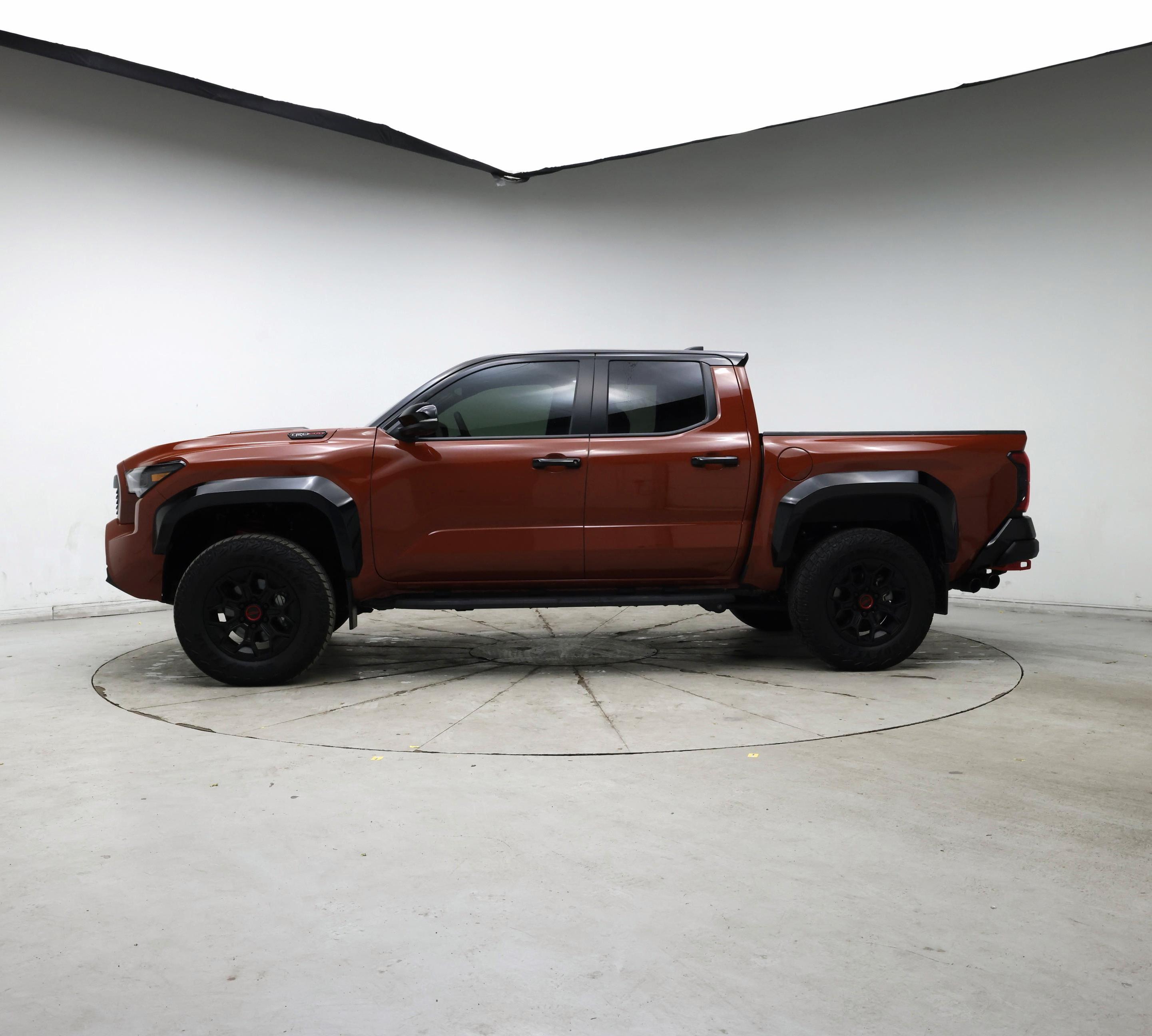 Thumbnail: 2024 Toyota Tacoma - 3