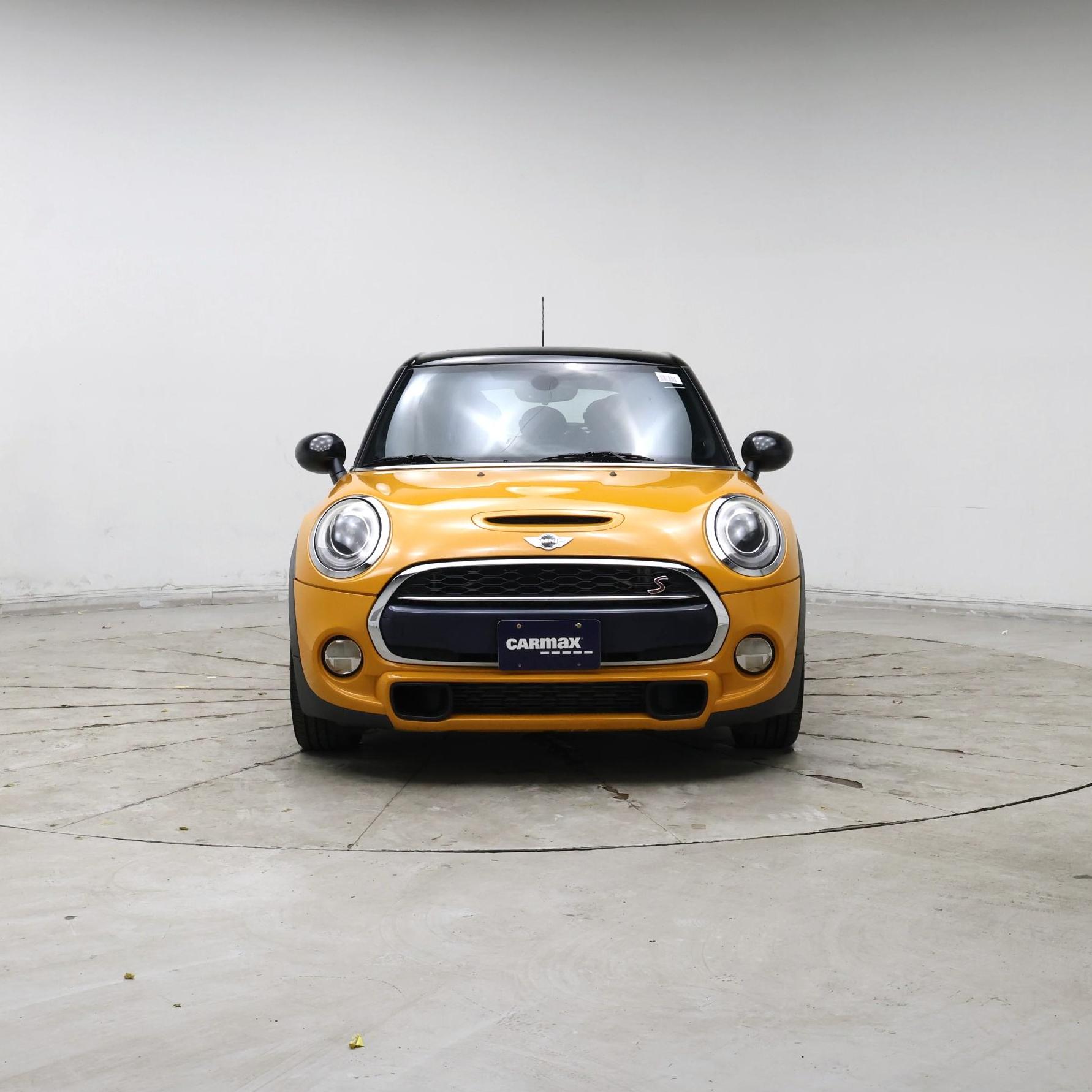 Thumbnail: 2016 MINI Cooper Hardtop - 5