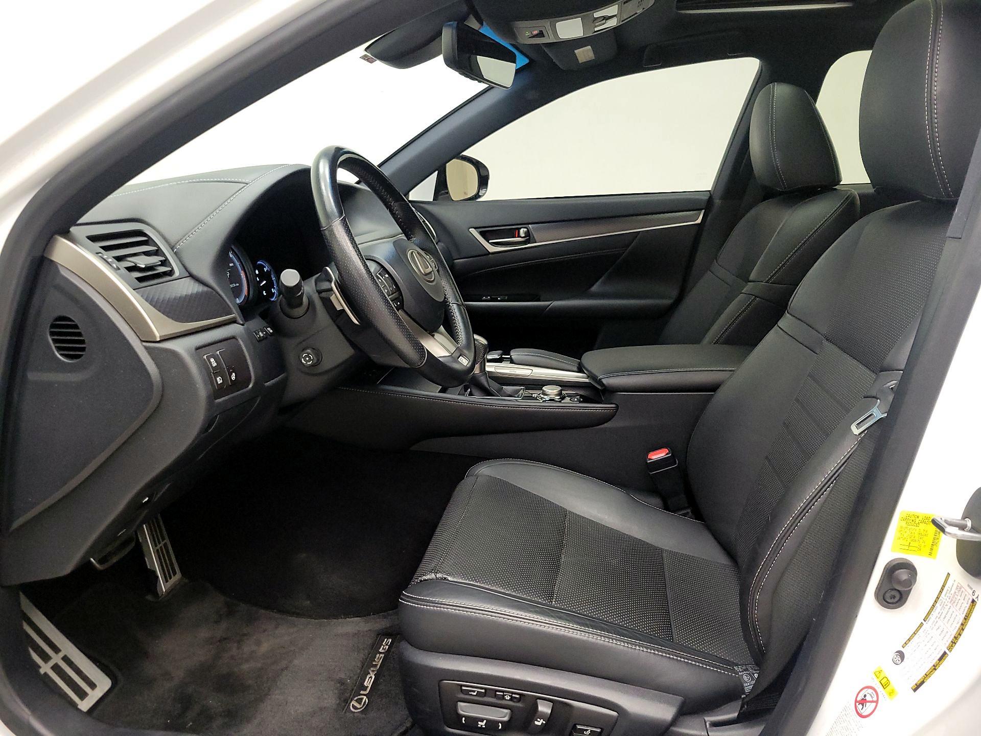 Thumbnail: 2018 Lexus GS - 11