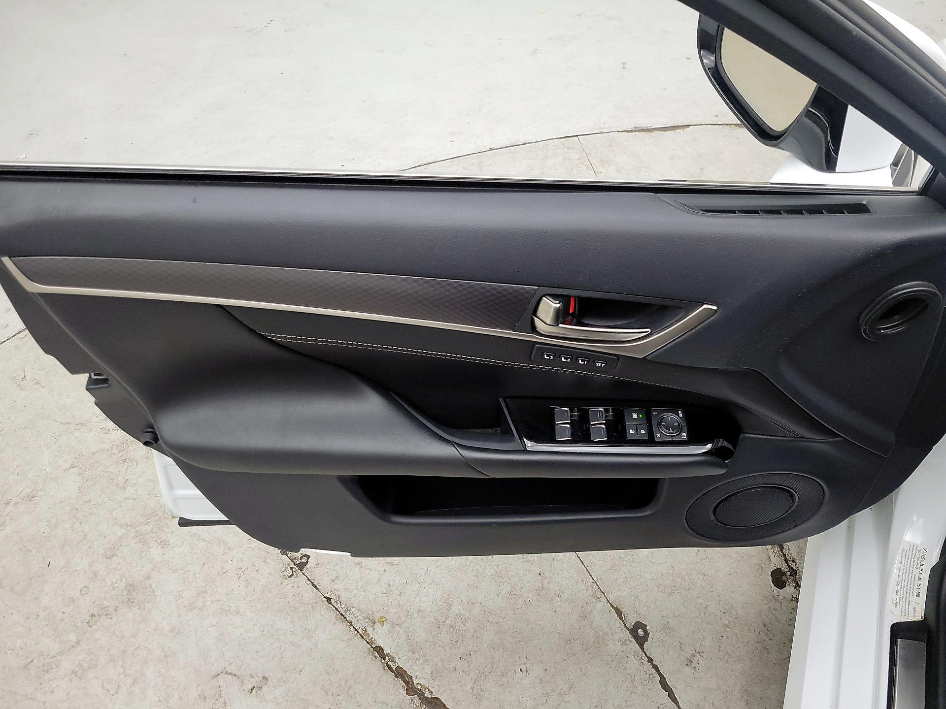 Thumbnail: 2018 Lexus GS - 12