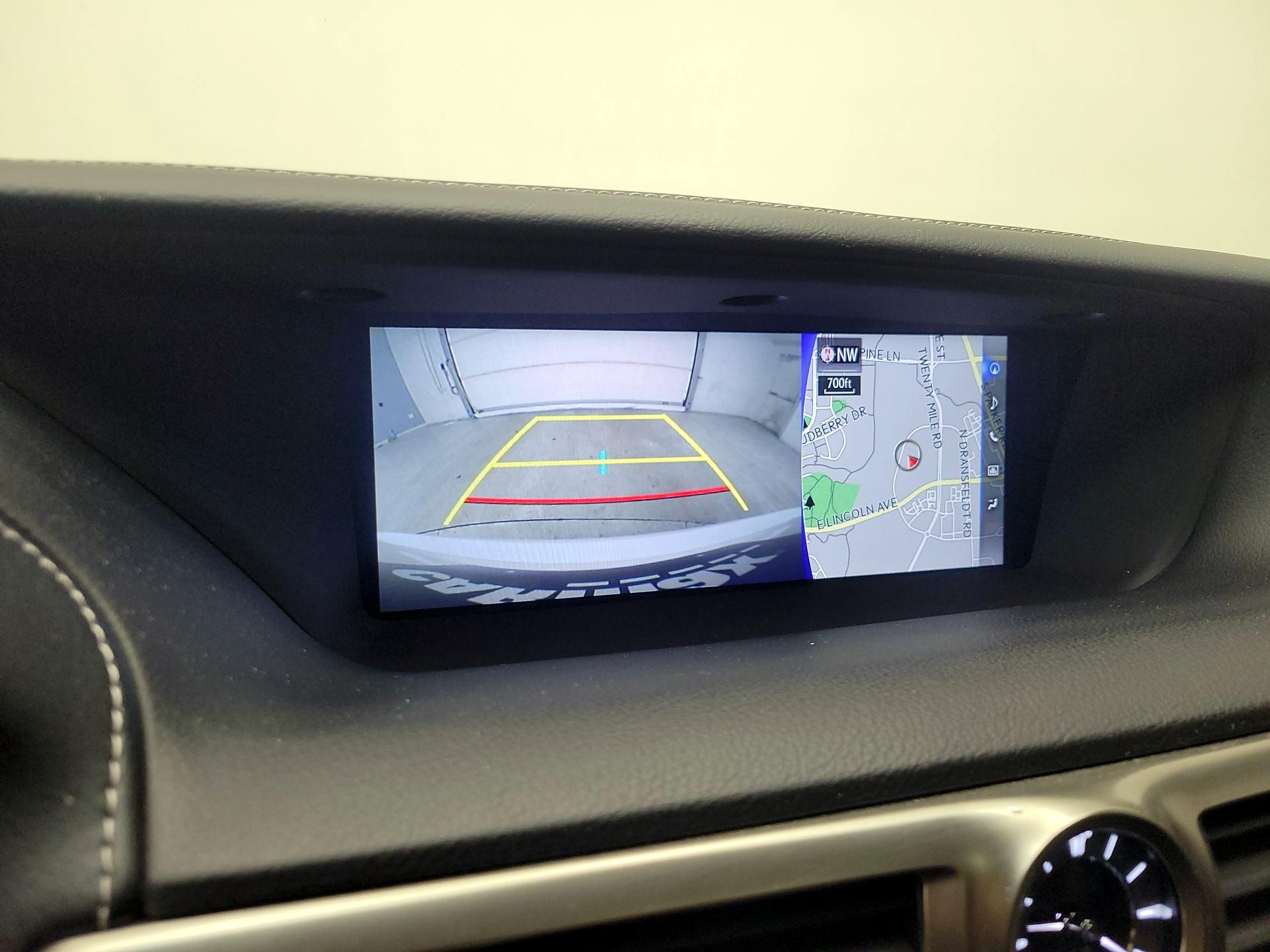 Thumbnail: 2018 Lexus GS - 15