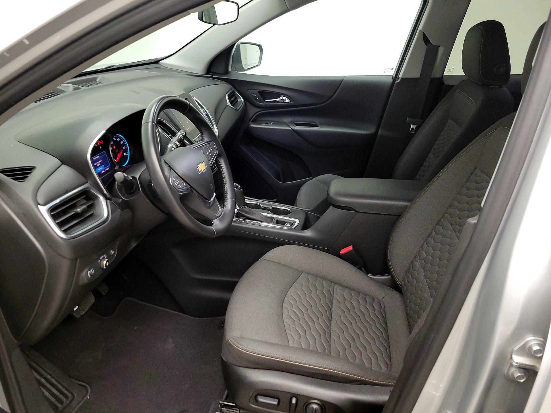 Thumbnail: 2021 Chevrolet Equinox - 11