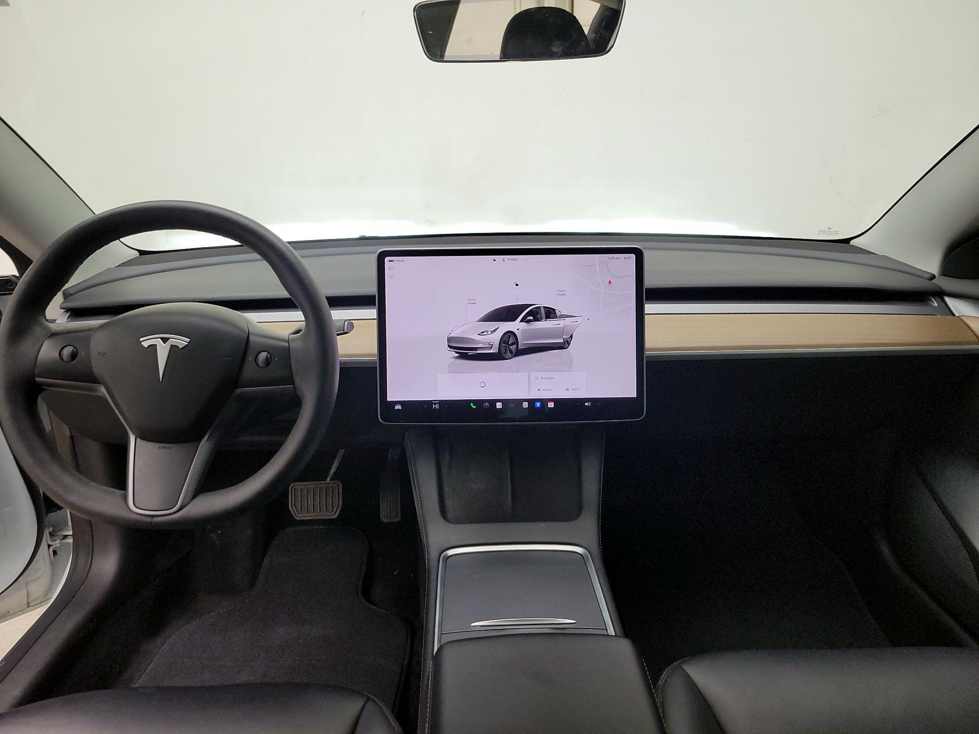 Thumbnail: 2023 Tesla Model 3 - 9