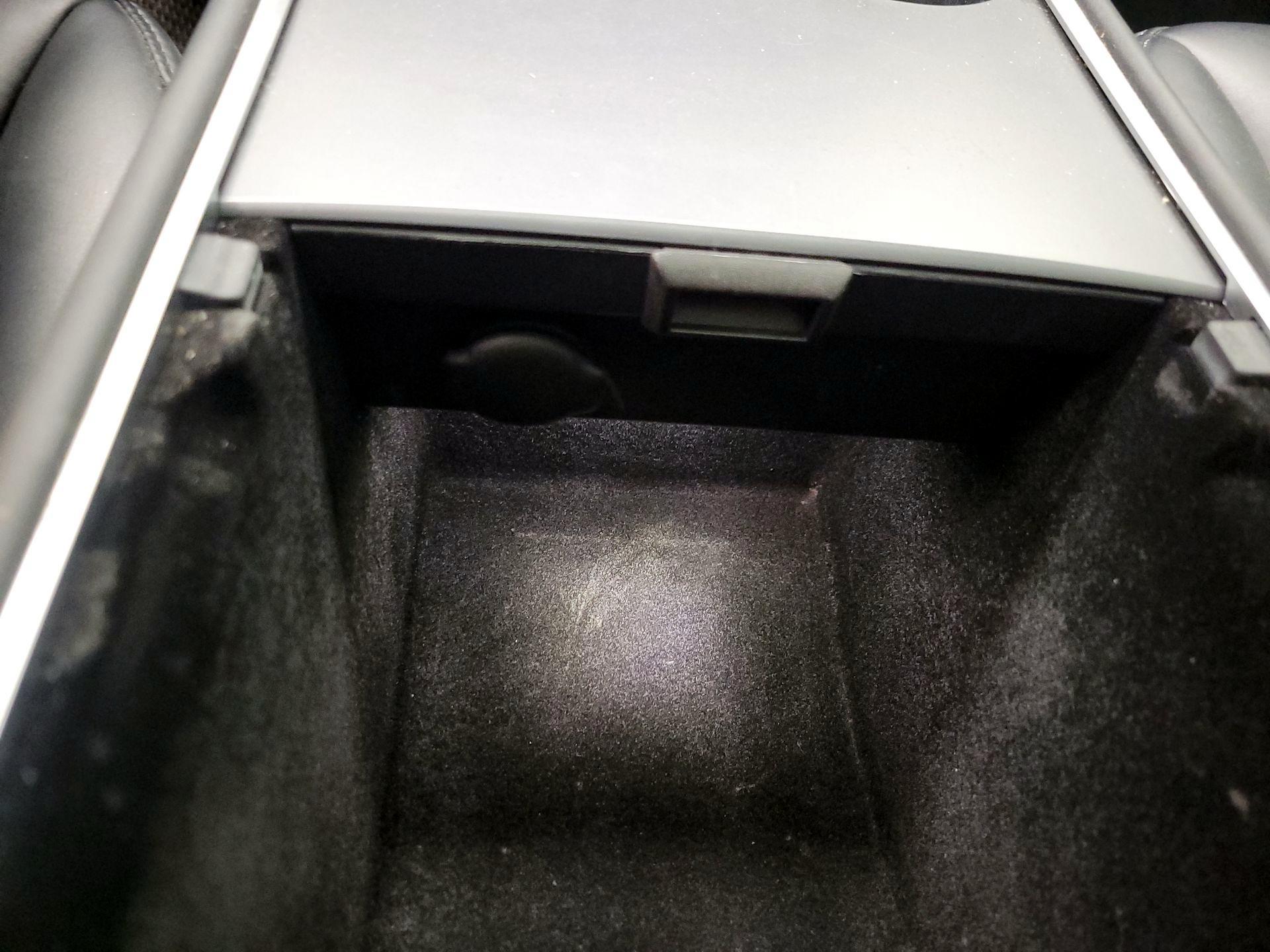 Thumbnail: 2023 Tesla Model 3 - 18