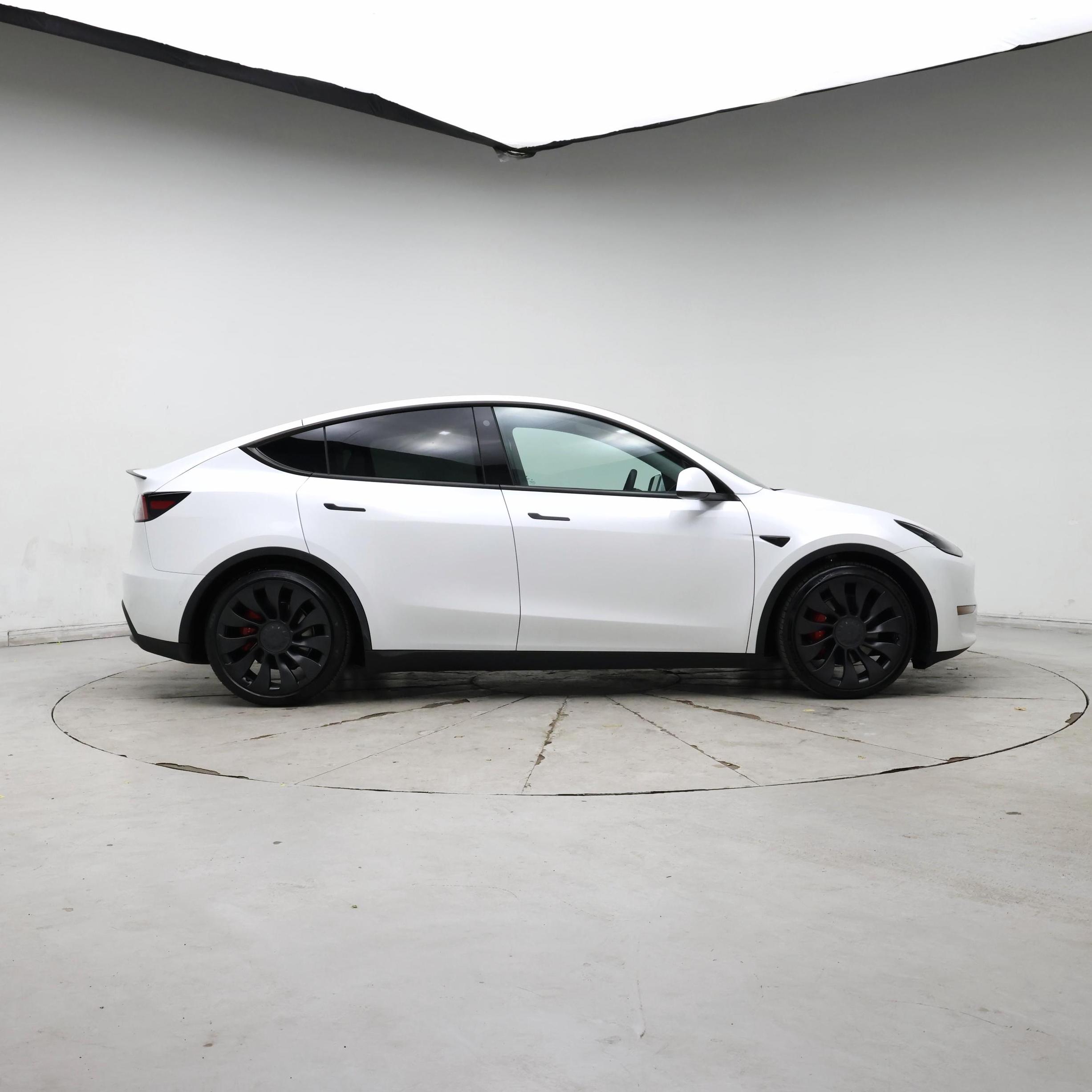 Thumbnail: 2022 Tesla Model Y - 7