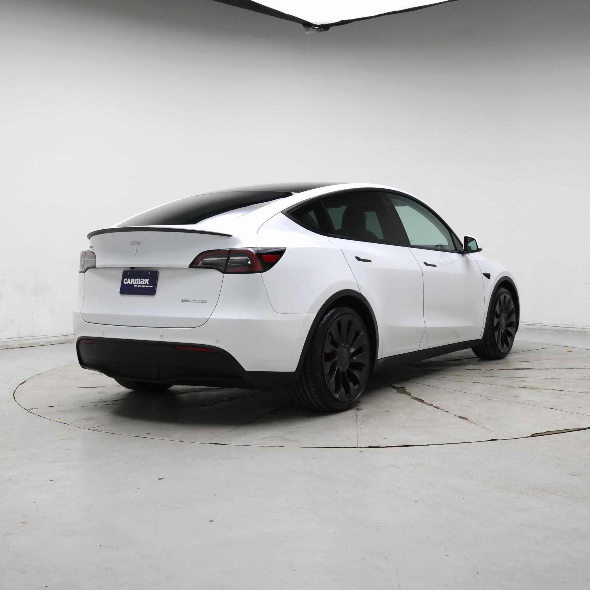 Thumbnail: 2022 Tesla Model Y - 8