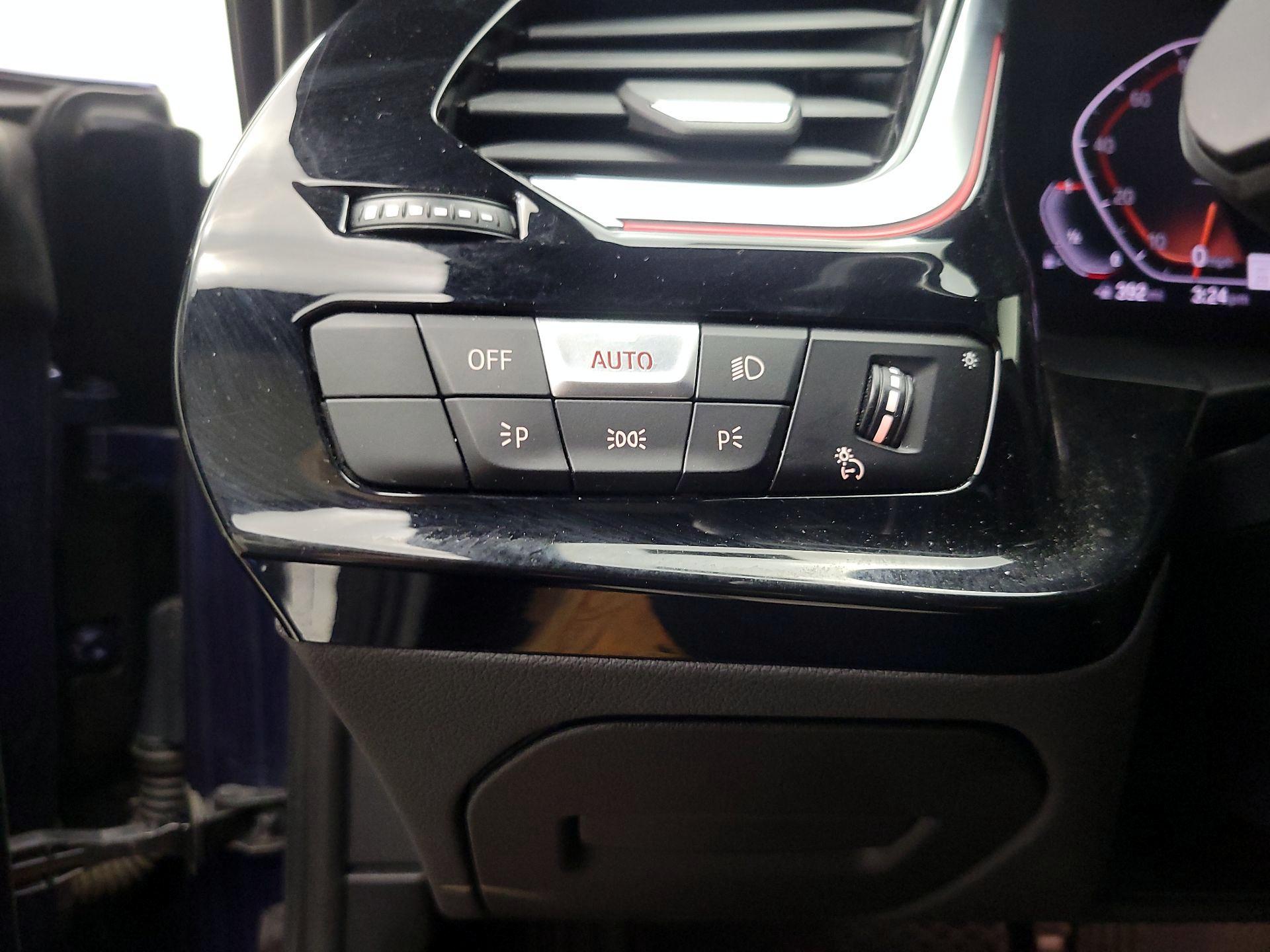 Thumbnail: 2020 BMW Z4 - 13