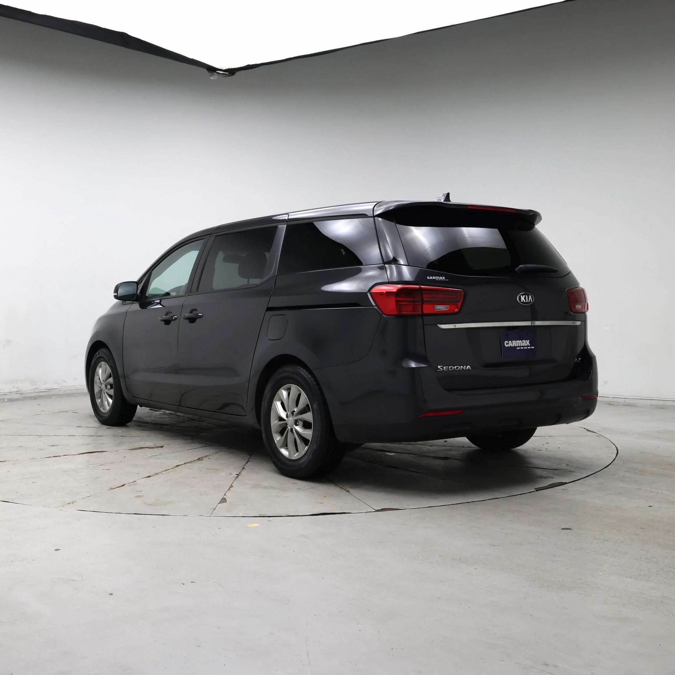 Thumbnail: 2019 Kia Sedona - 2