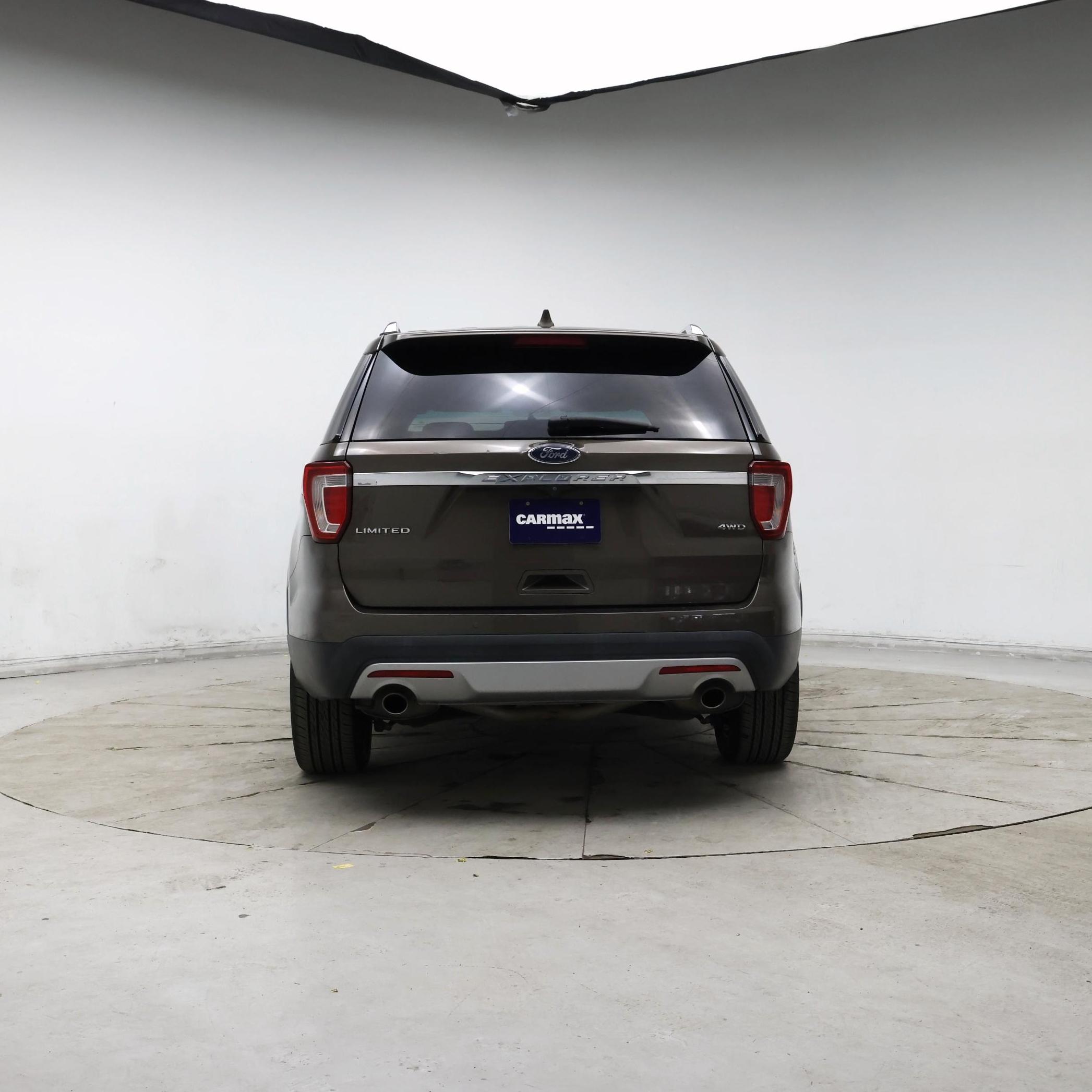 Thumbnail: 2016 Ford Explorer - 6