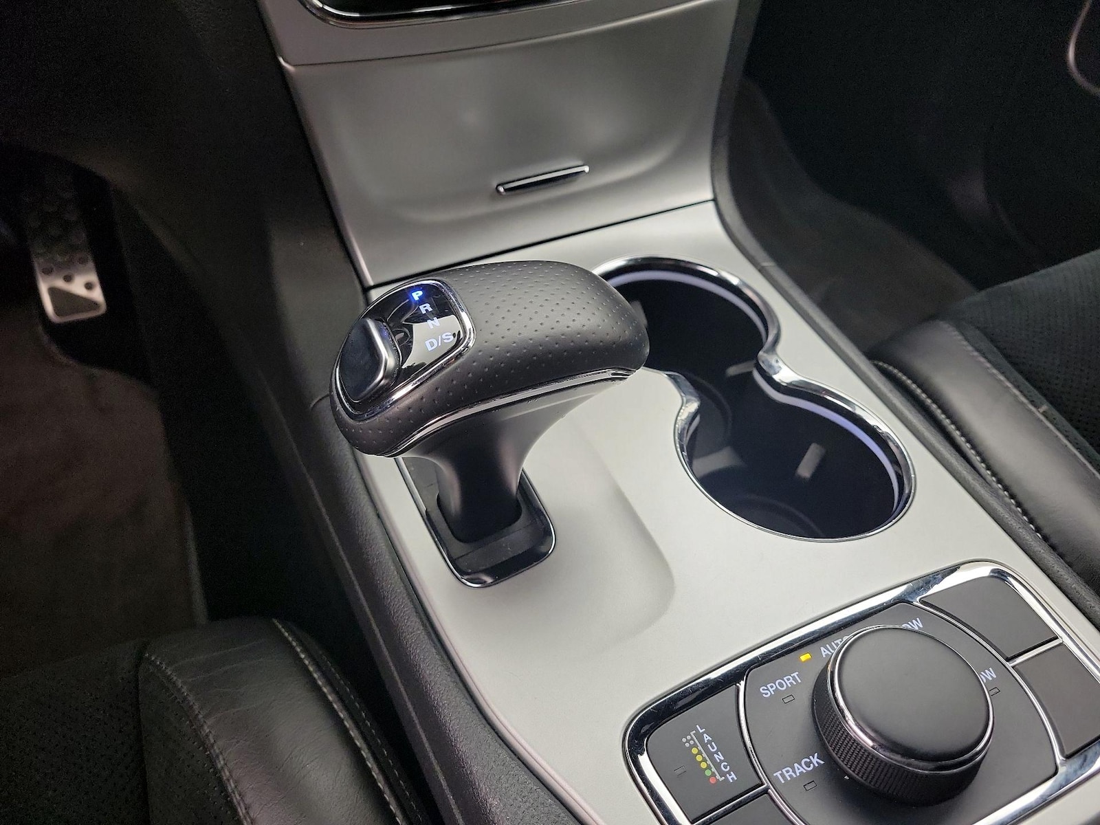 2014 Jeep Grand Cherokee SRT8 - Photo 18