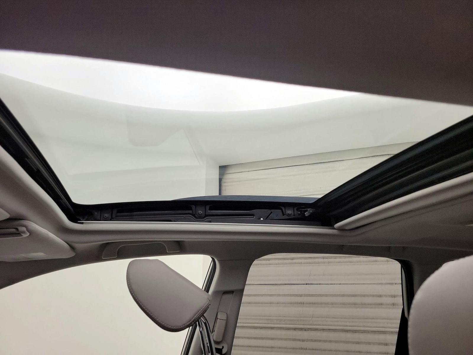 Panoramic Sunroof