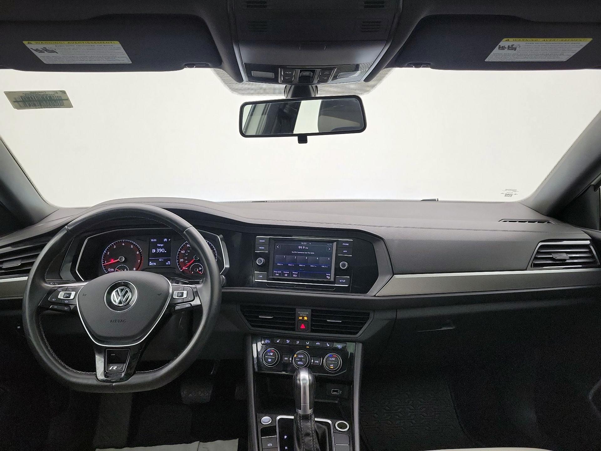 Thumbnail: 2019 Volkswagen Jetta - 9