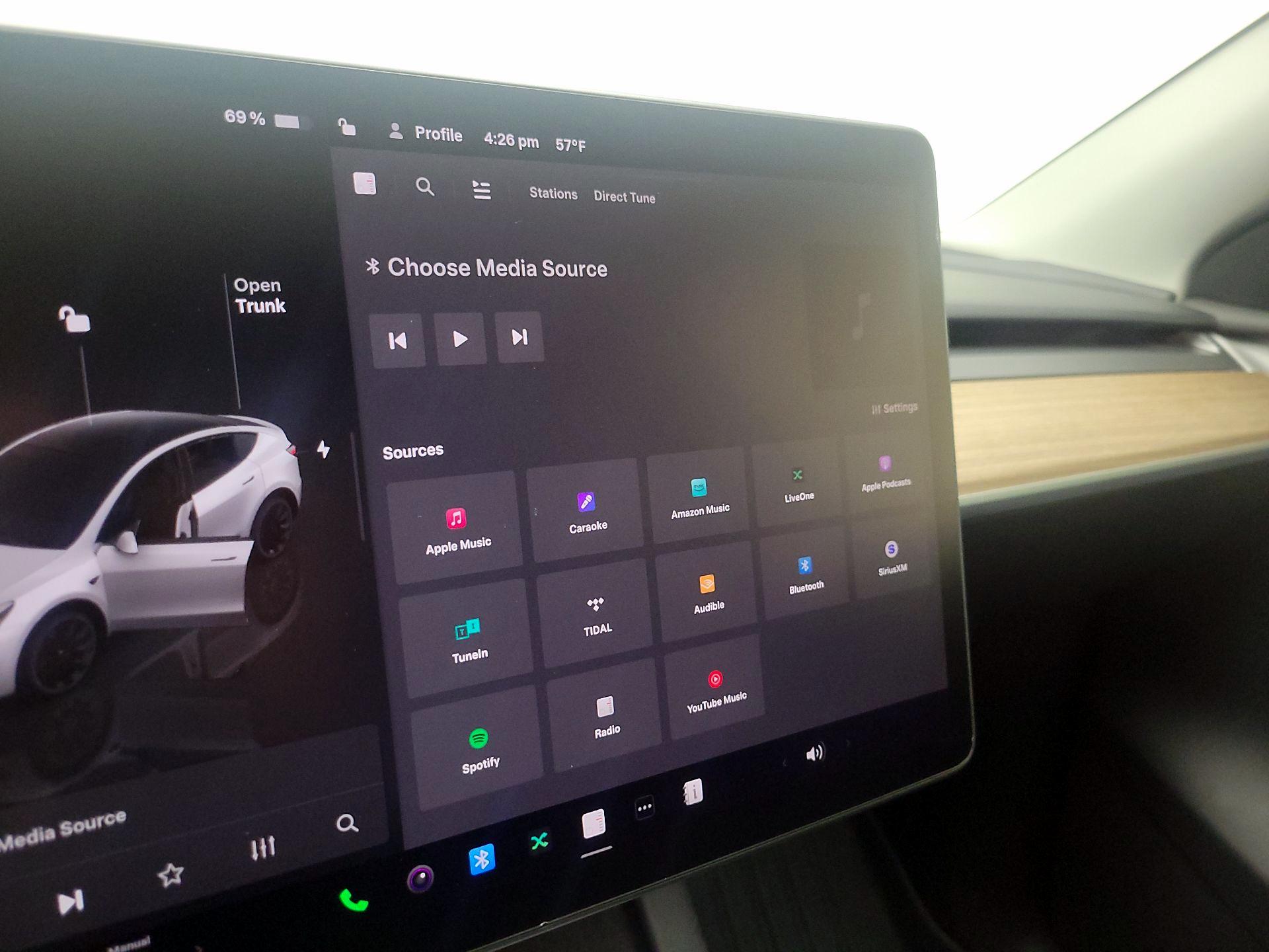 Thumbnail: 2023 Tesla Model Y - 15