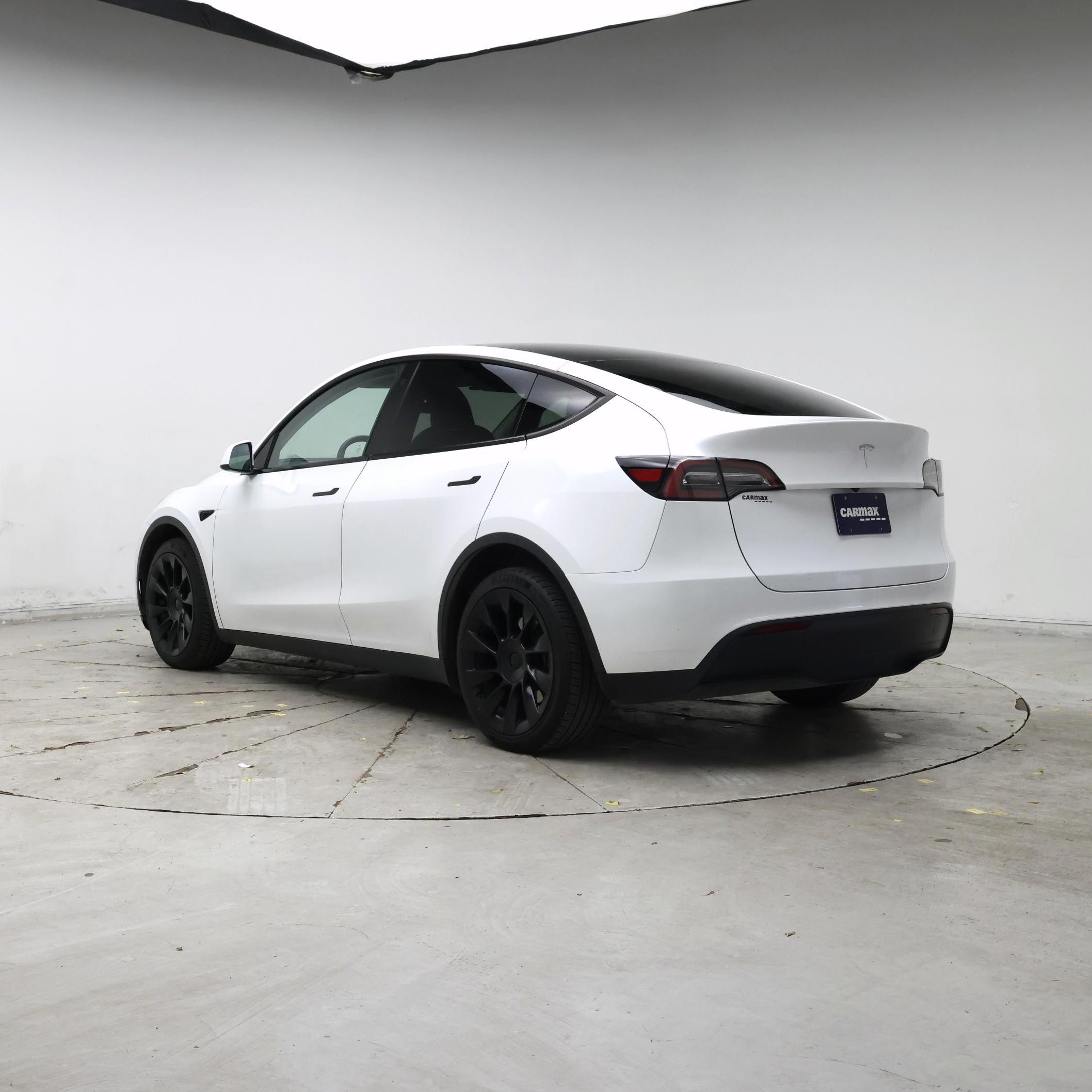 Thumbnail: 2023 Tesla Model Y - 2