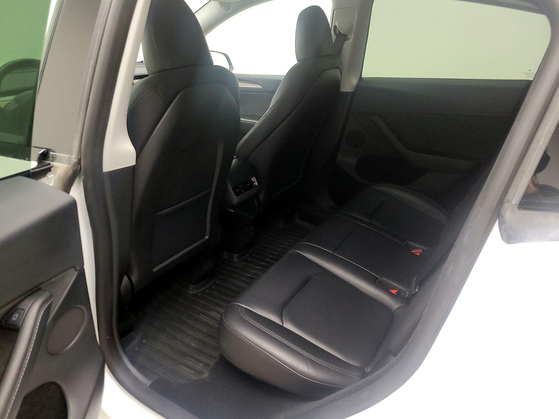 Thumbnail: 2023 Tesla Model Y - 19