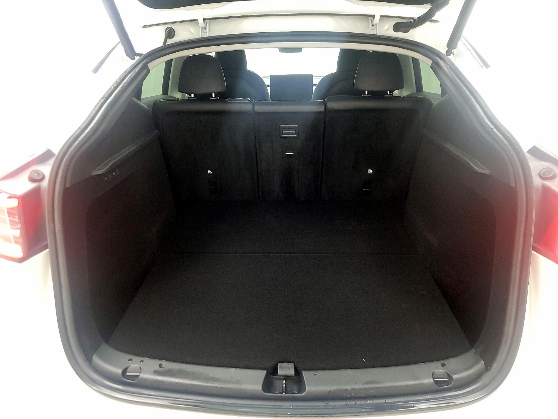 Thumbnail: 2023 Tesla Model Y - 20