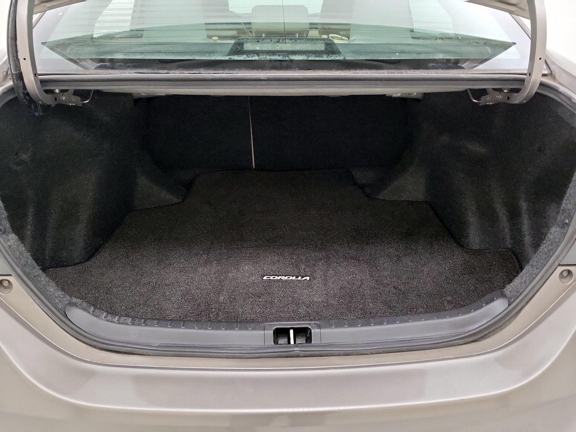 Thumbnail: 2015 Toyota Corolla - 20