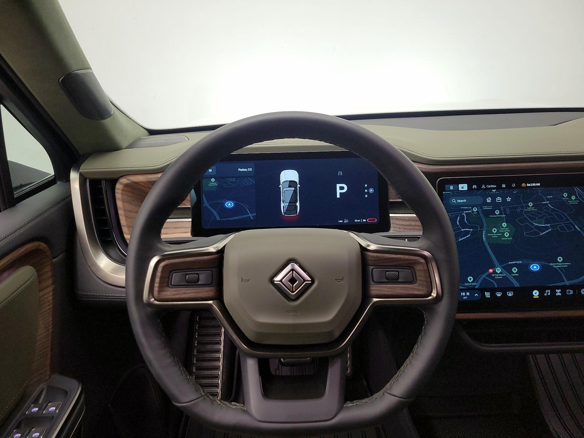 Thumbnail: 2023 Rivian R1S - 10