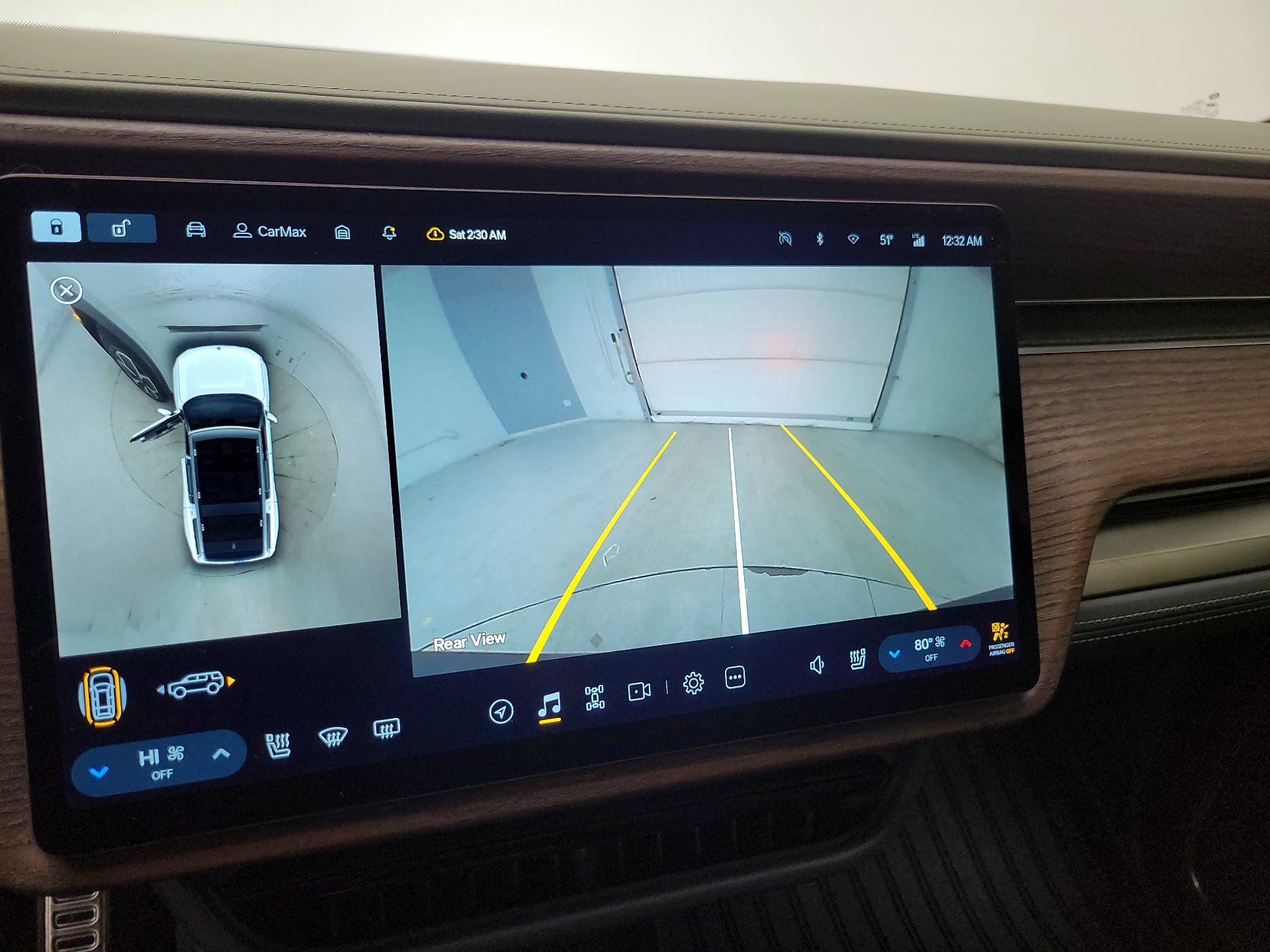 Thumbnail: 2023 Rivian R1S - 14