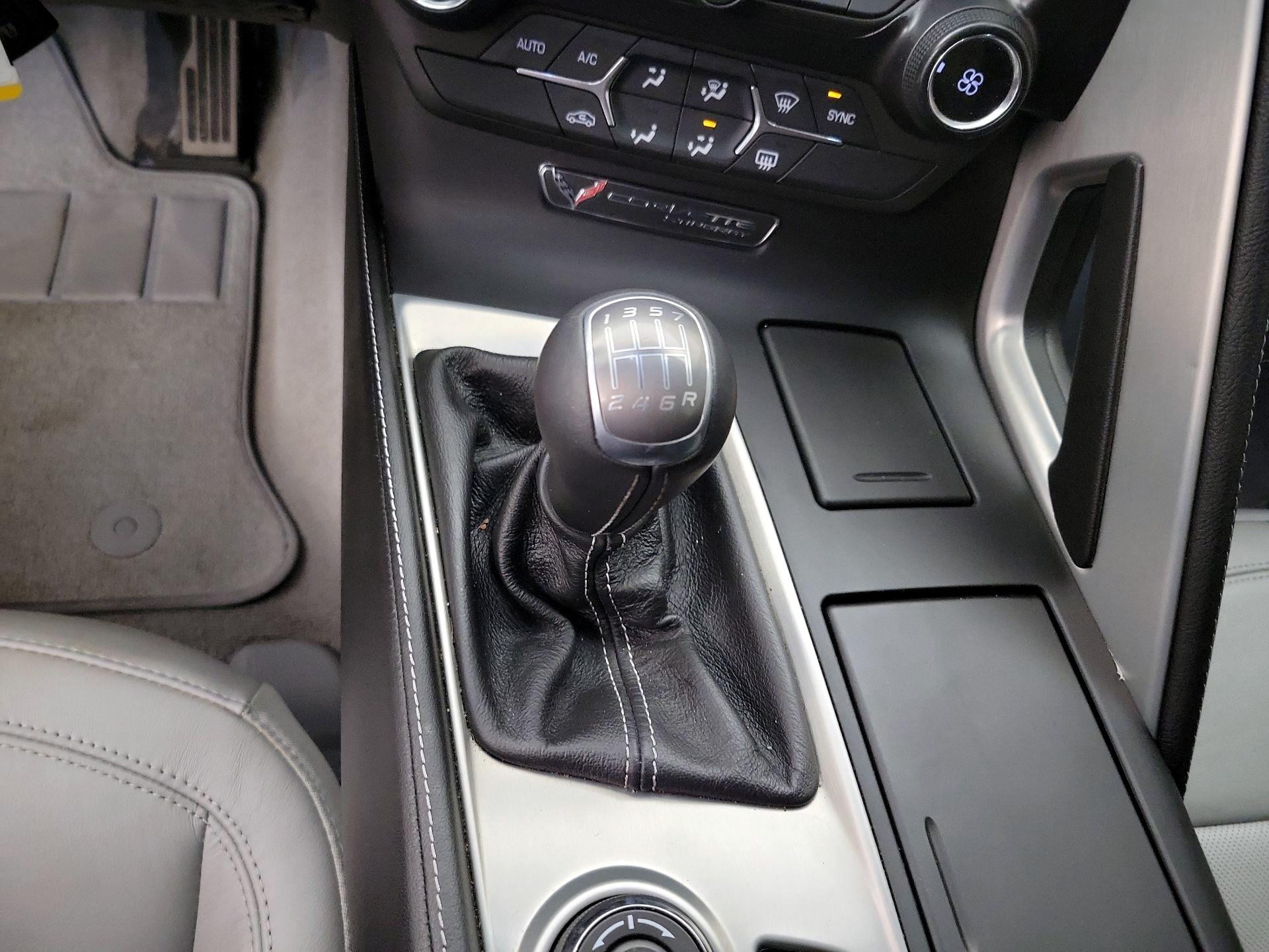 Thumbnail: 2017 Chevrolet Corvette - 17