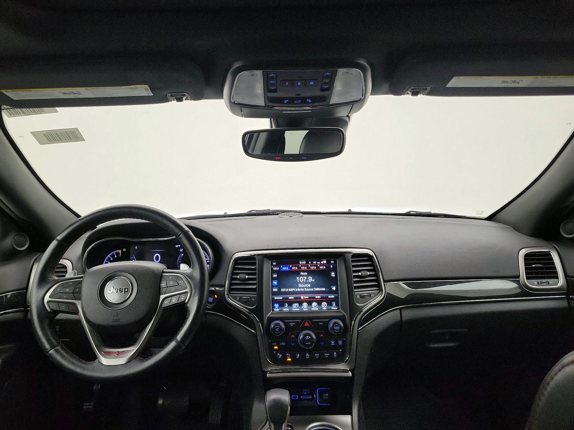 Thumbnail: 2017 Jeep Grand Cherokee - 9