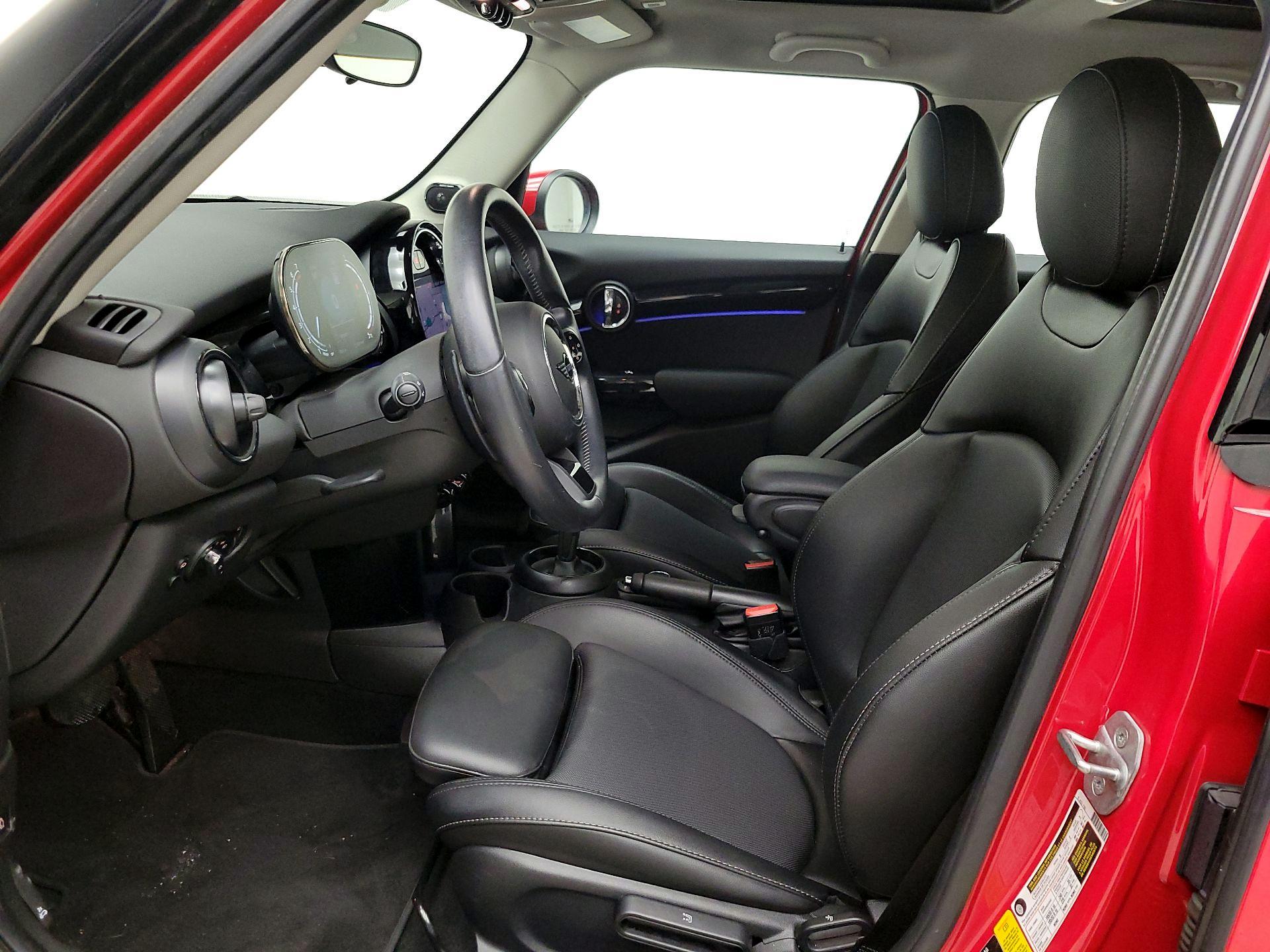 Thumbnail: 2022 MINI Cooper Hardtop - 11