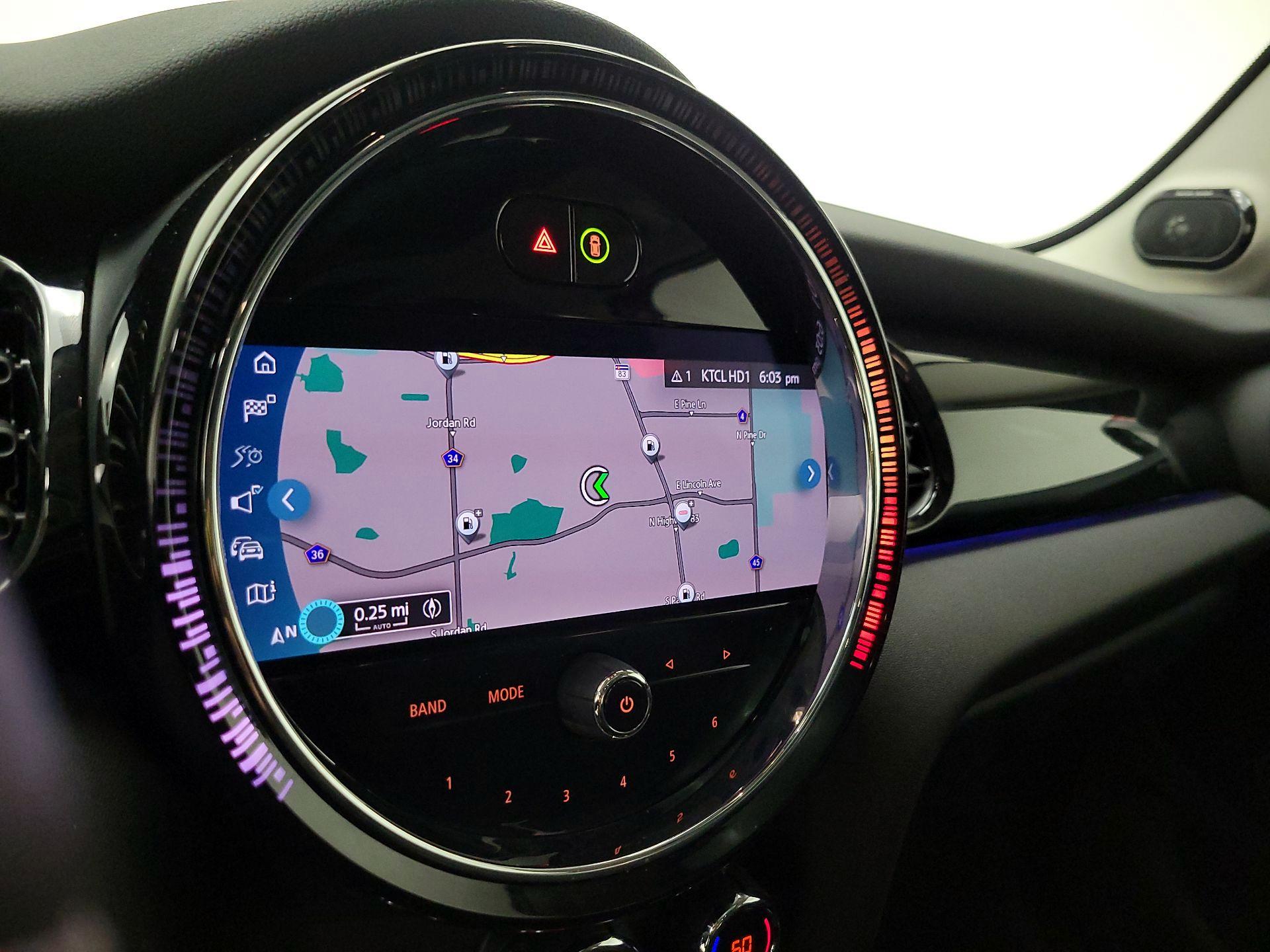 Thumbnail: 2022 MINI Cooper Hardtop - 14