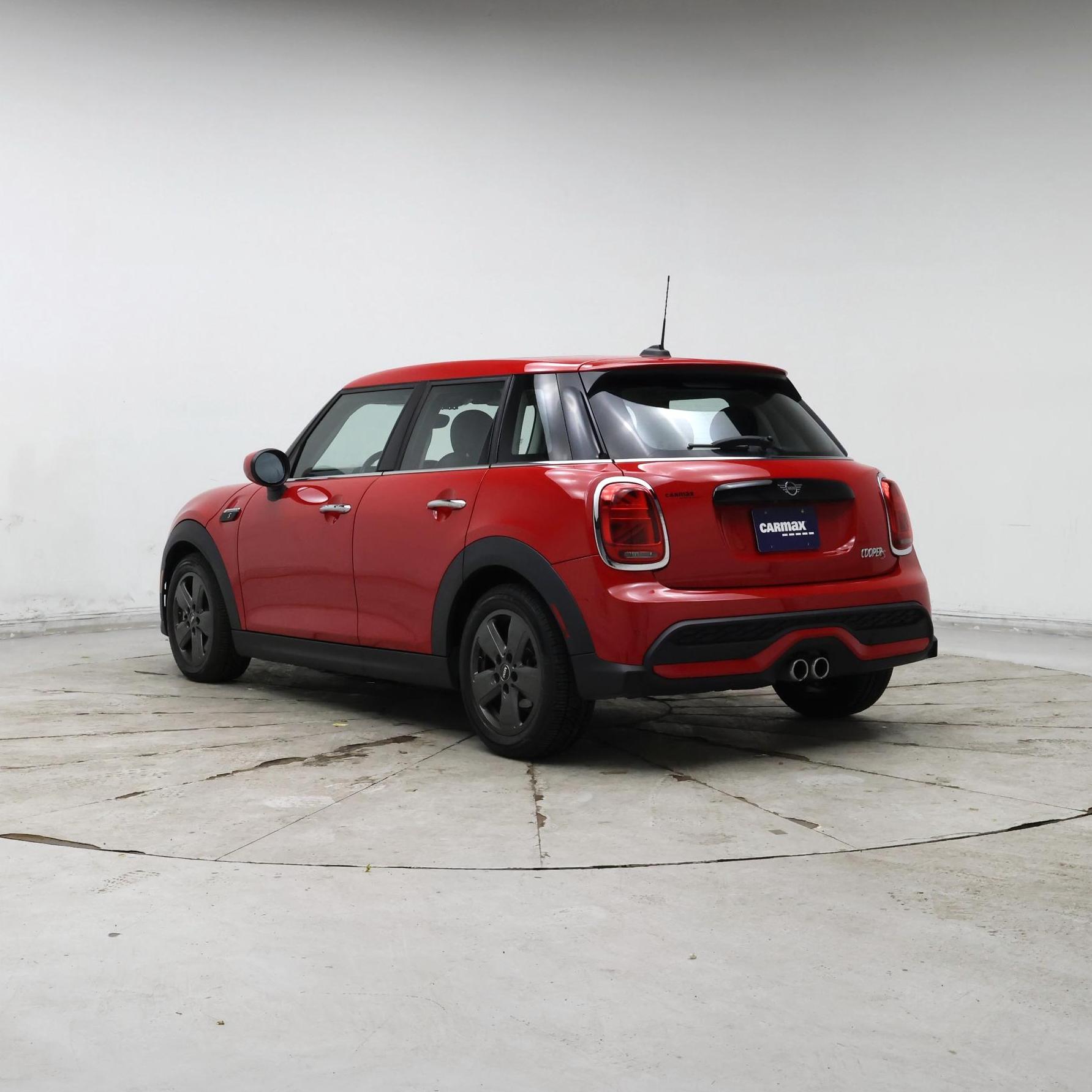 Thumbnail: 2022 MINI Cooper Hardtop - 2