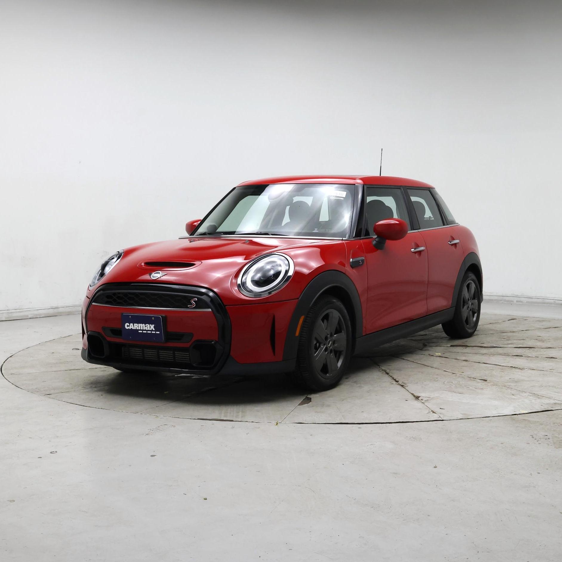 Thumbnail: 2022 MINI Cooper Hardtop - 4