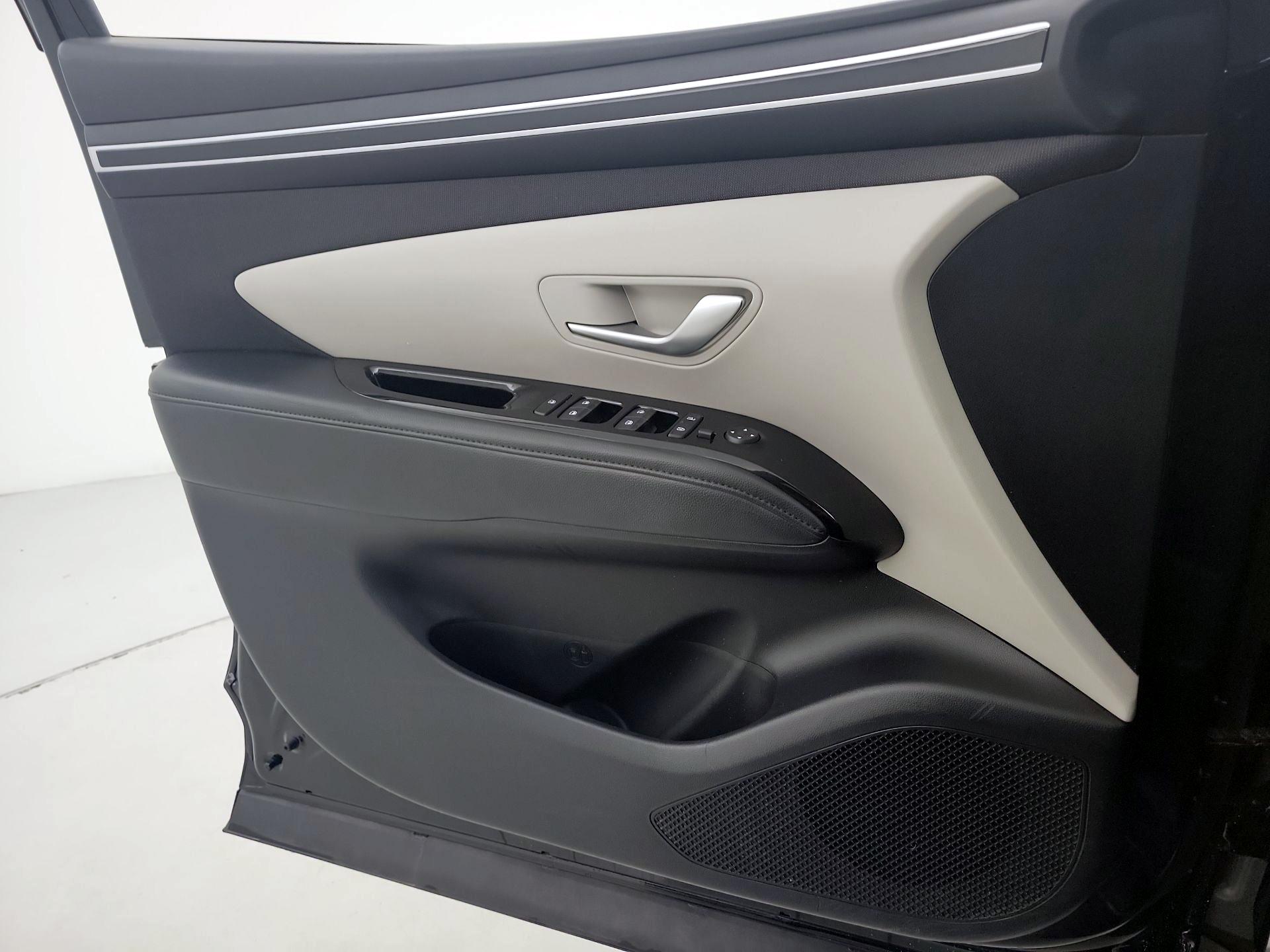 Thumbnail: 2022 Hyundai Tucson - 12