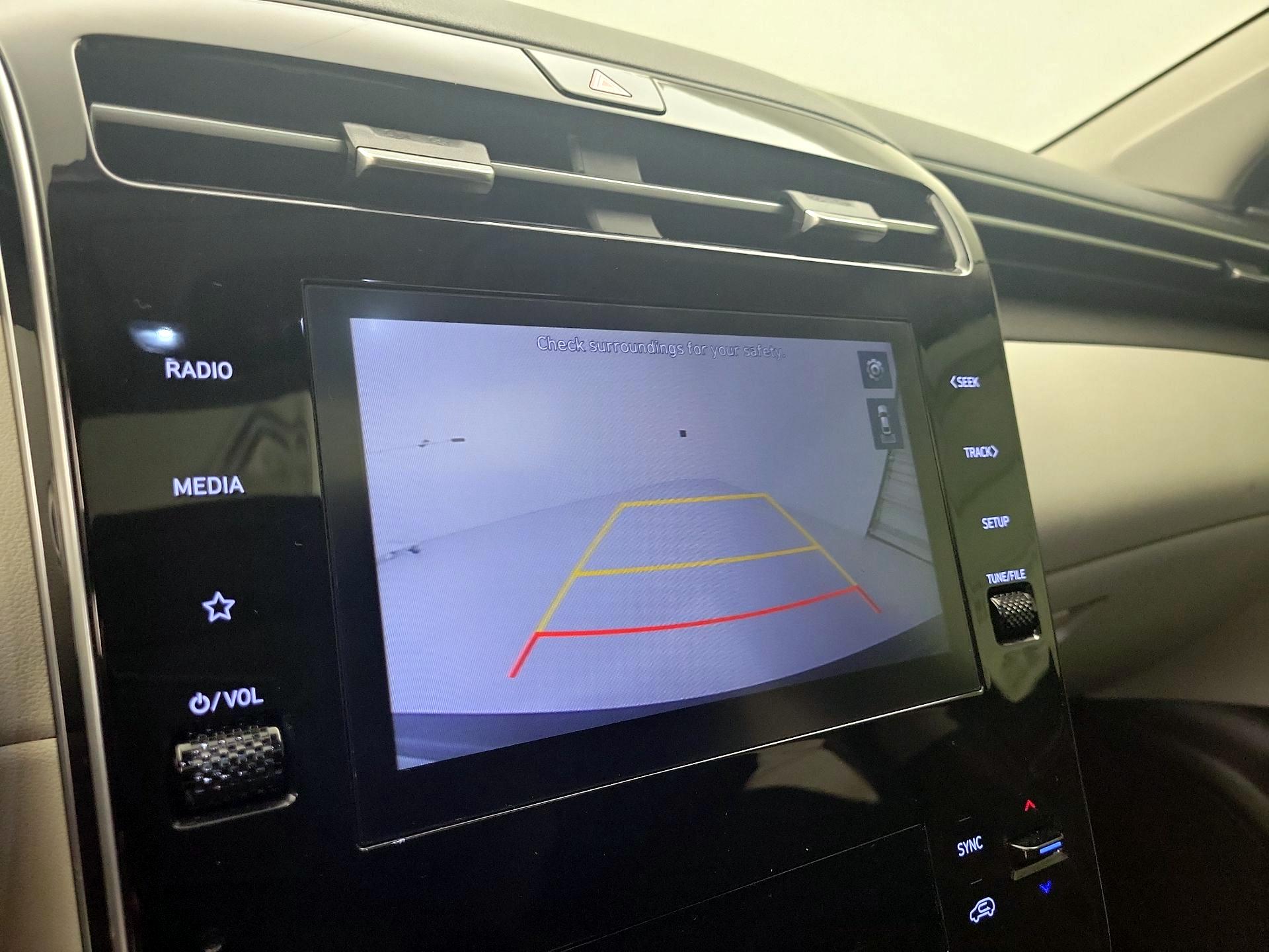 Thumbnail: 2022 Hyundai Tucson - 14