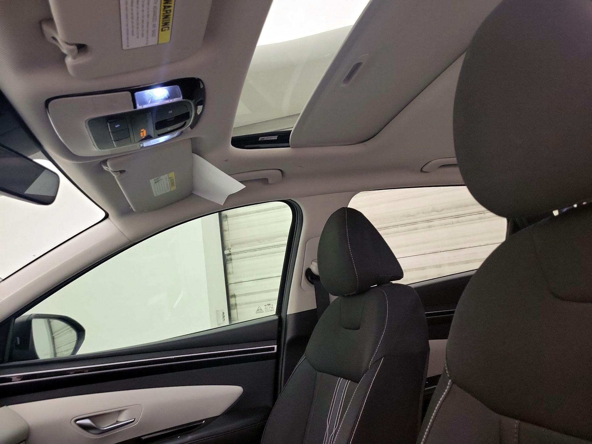 Thumbnail: 2022 Hyundai Tucson - 19