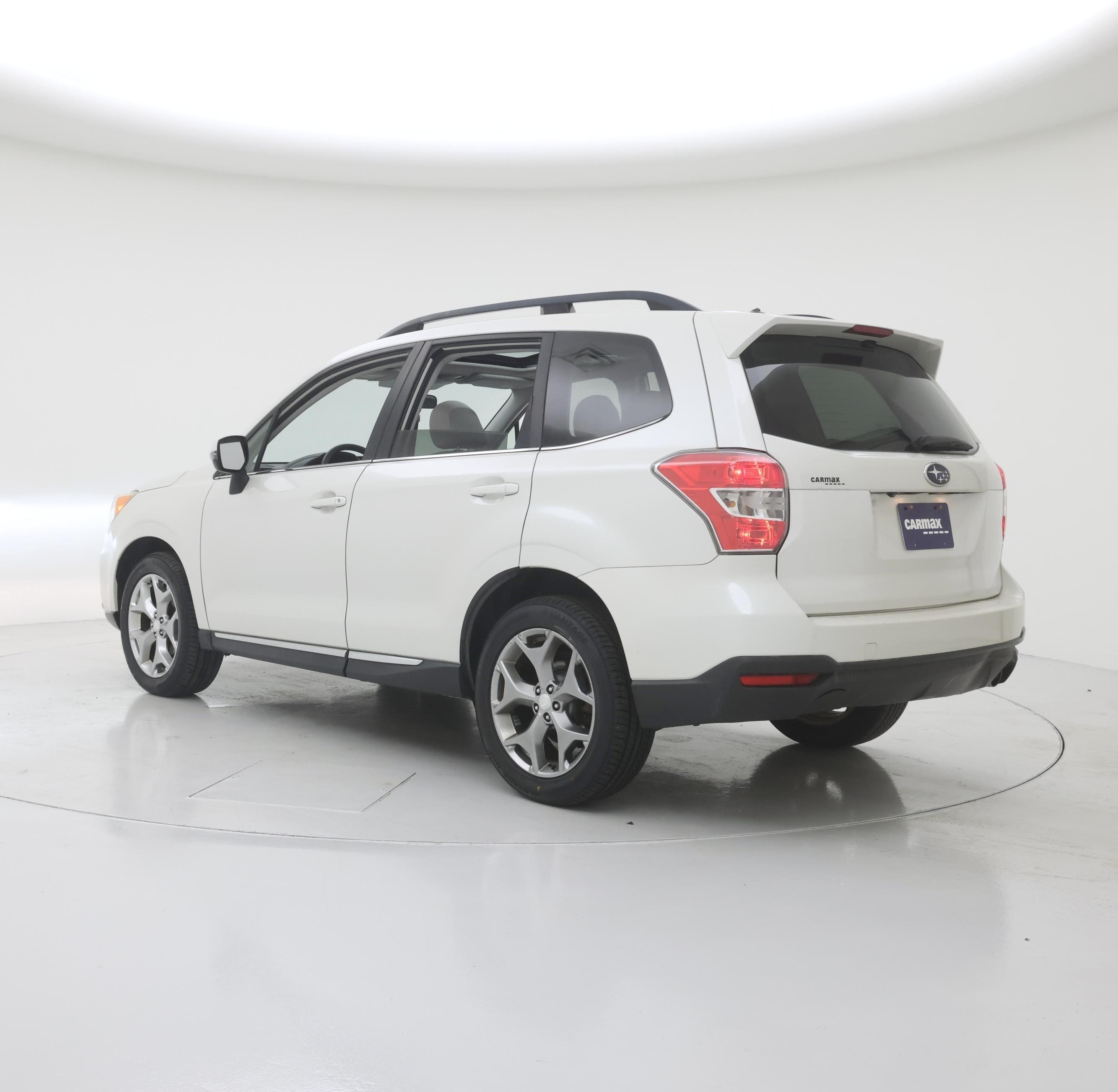Thumbnail: 2015 Subaru Forester - 2