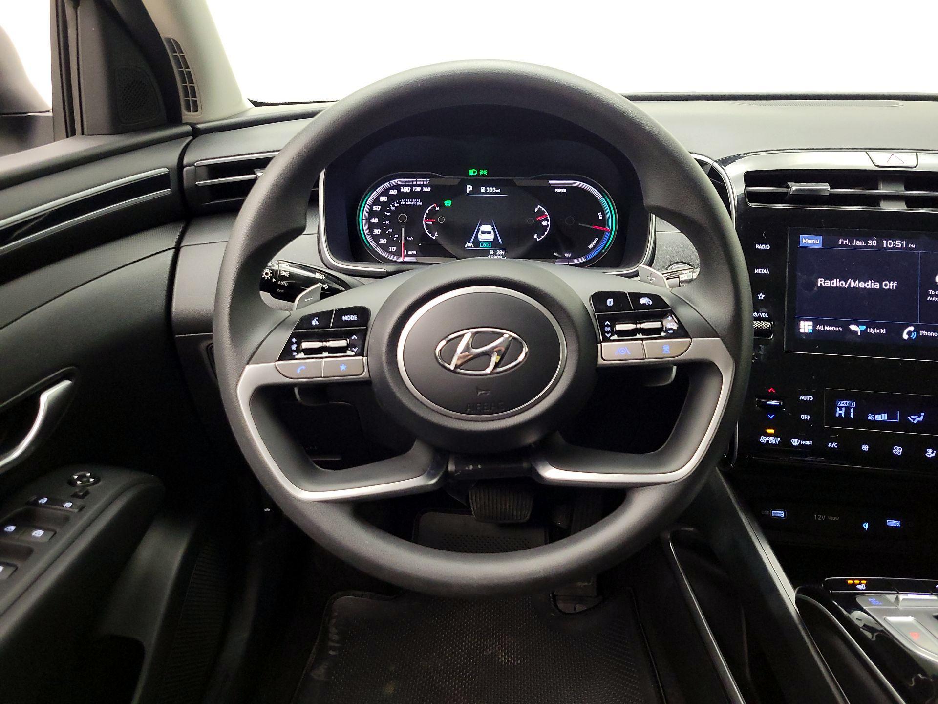 Thumbnail: 2023 Hyundai Tucson - 10