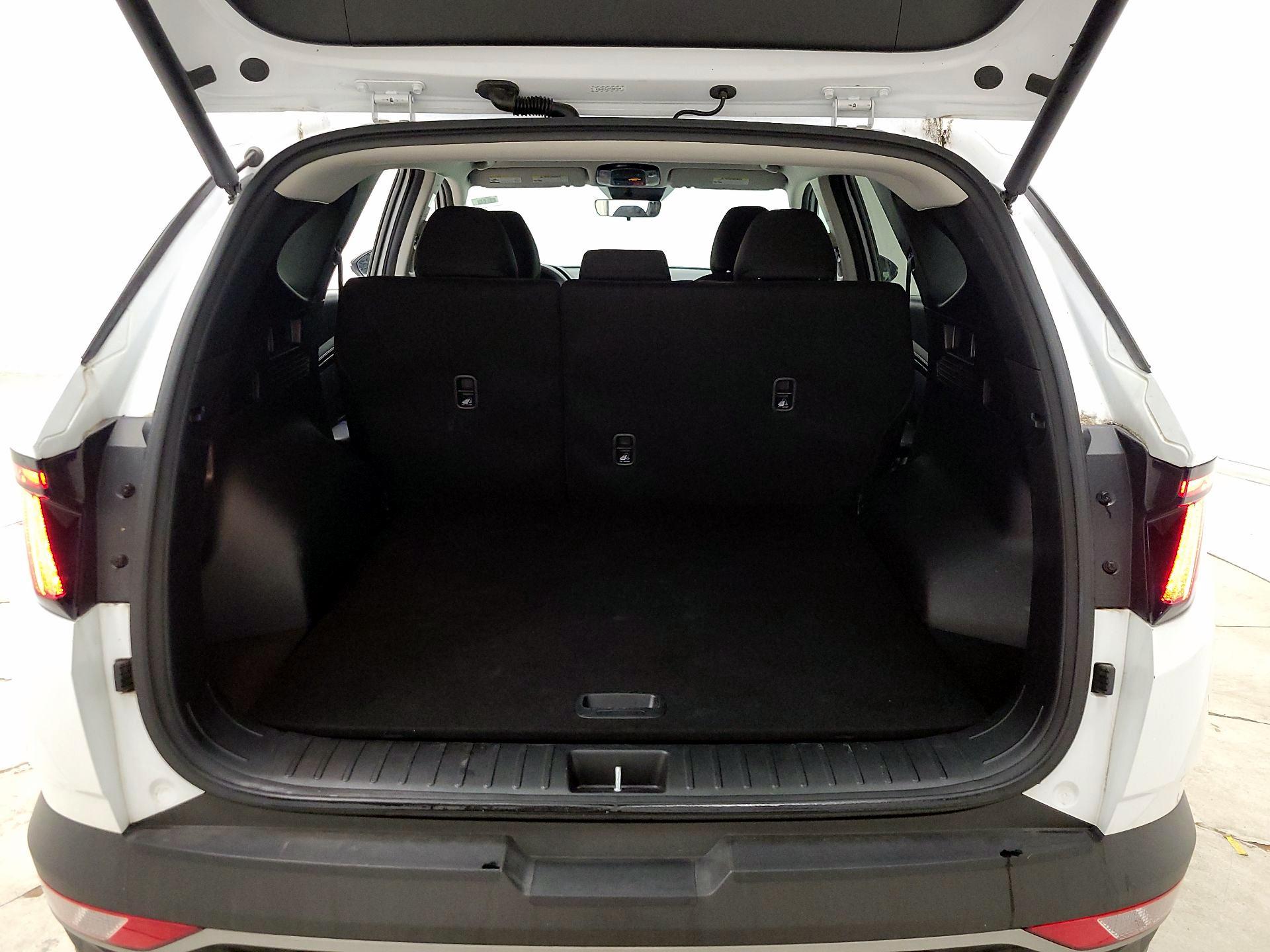 Thumbnail: 2023 Hyundai Tucson - 20