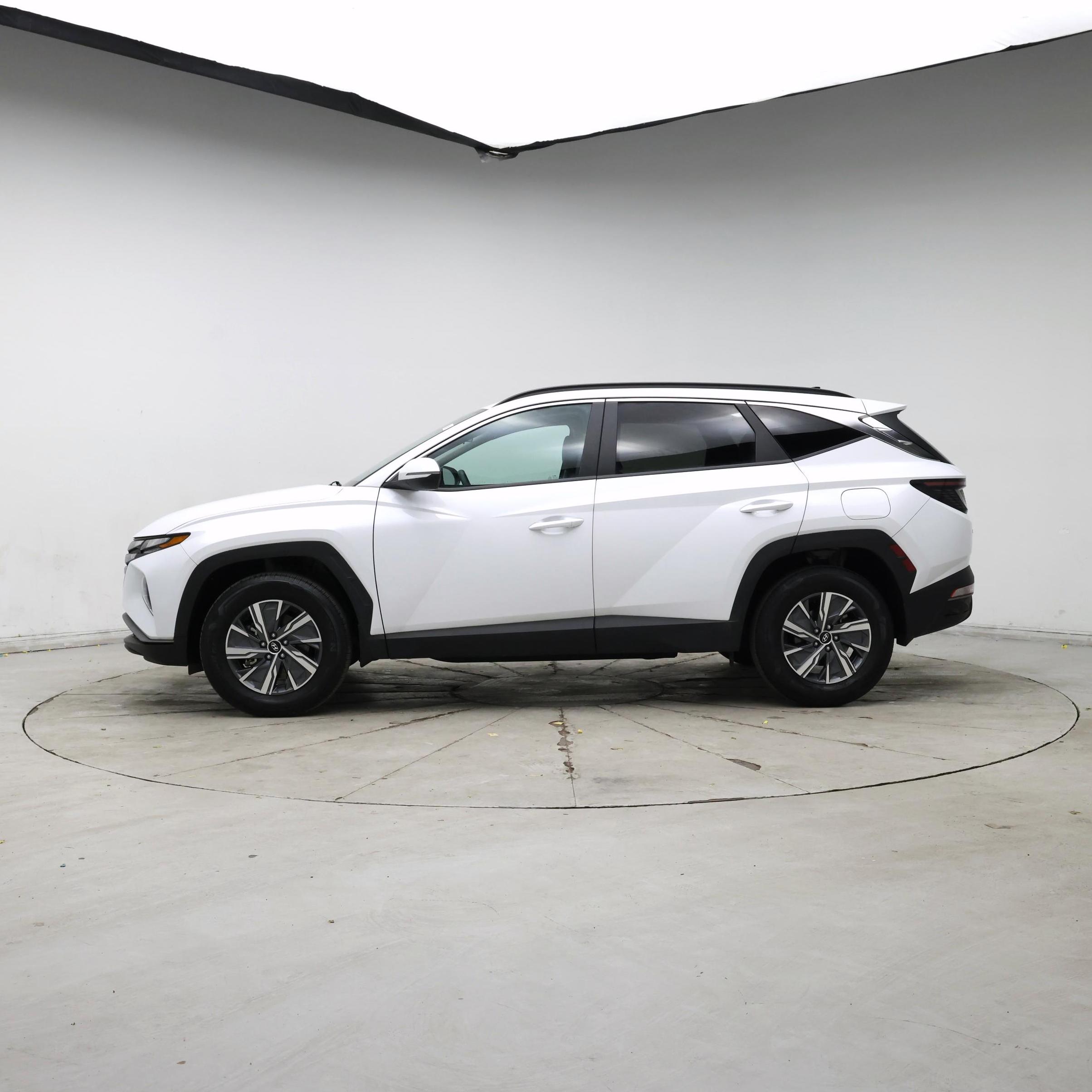 Thumbnail: 2023 Hyundai Tucson - 3