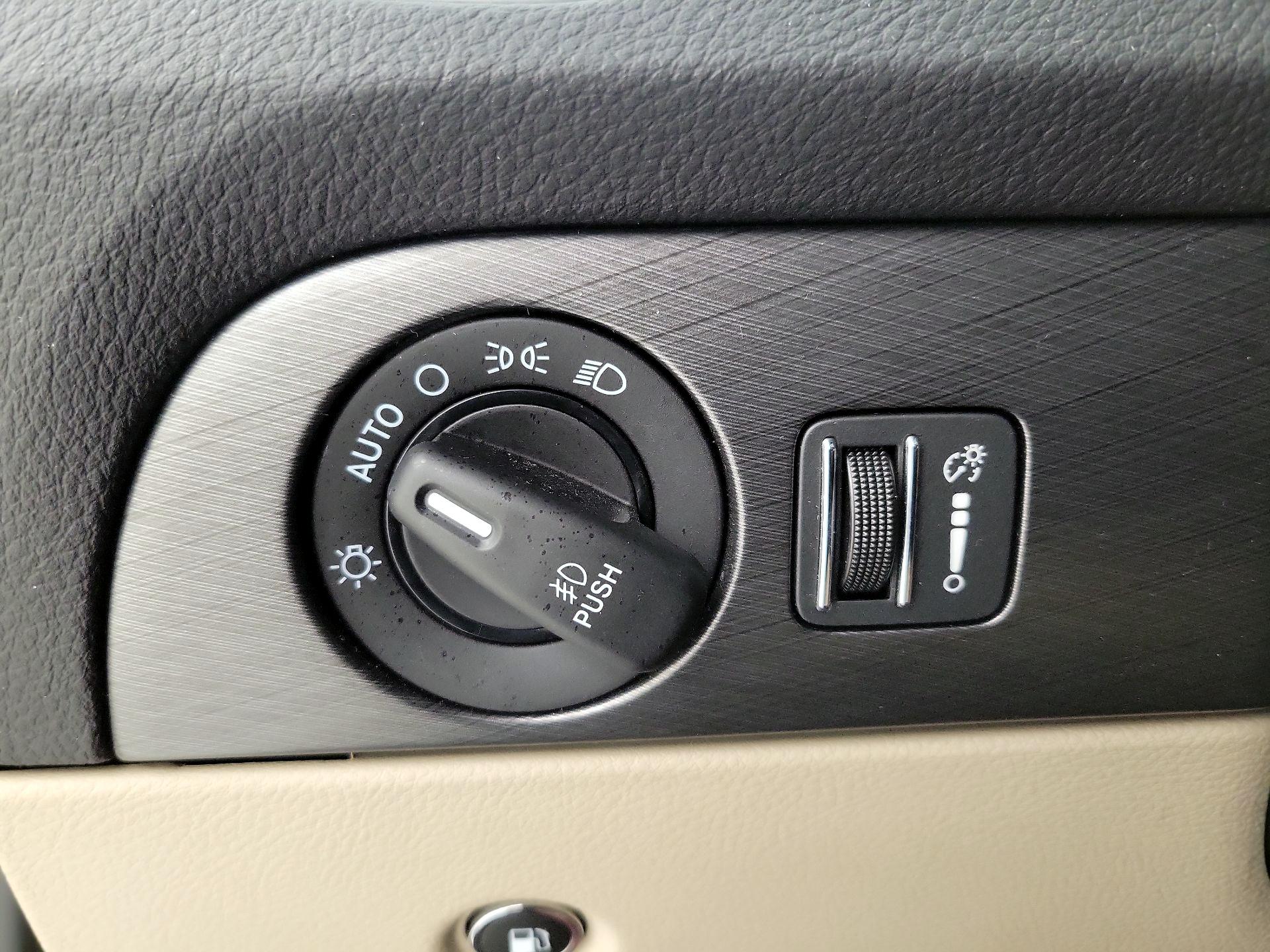 Thumbnail: 2018 Dodge Durango - 13