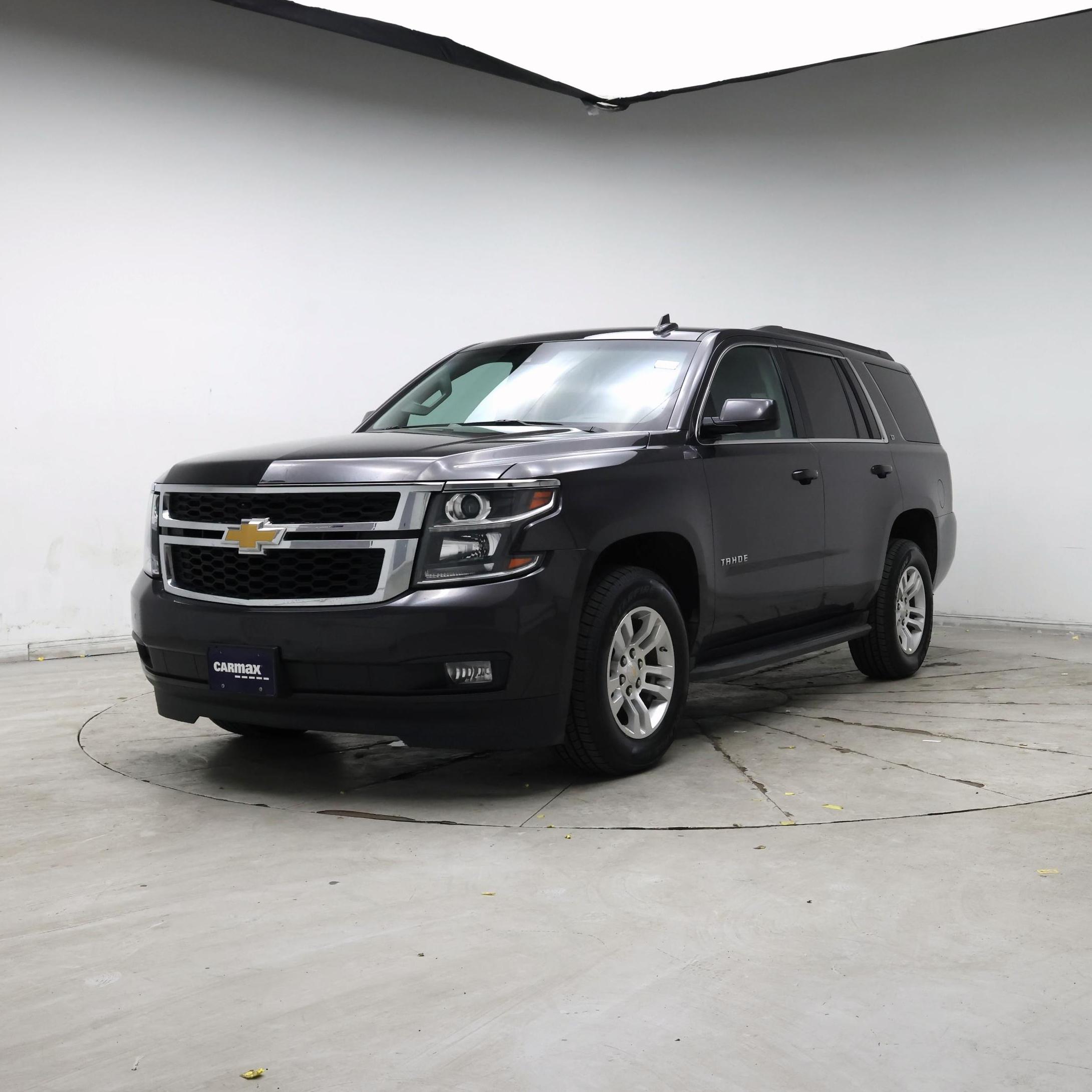 Thumbnail: 2018 Chevrolet Tahoe - 4