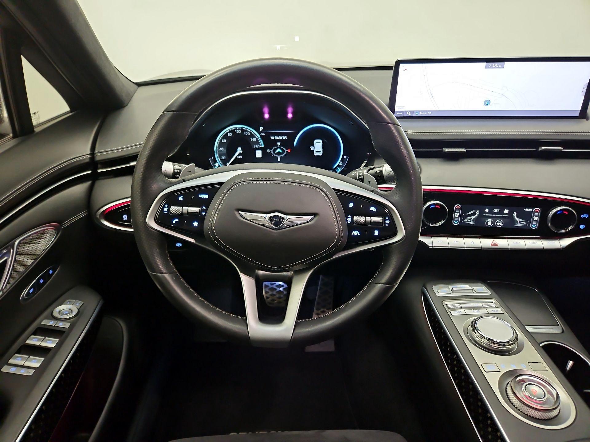 Thumbnail: 2022 Genesis GV70 - 10