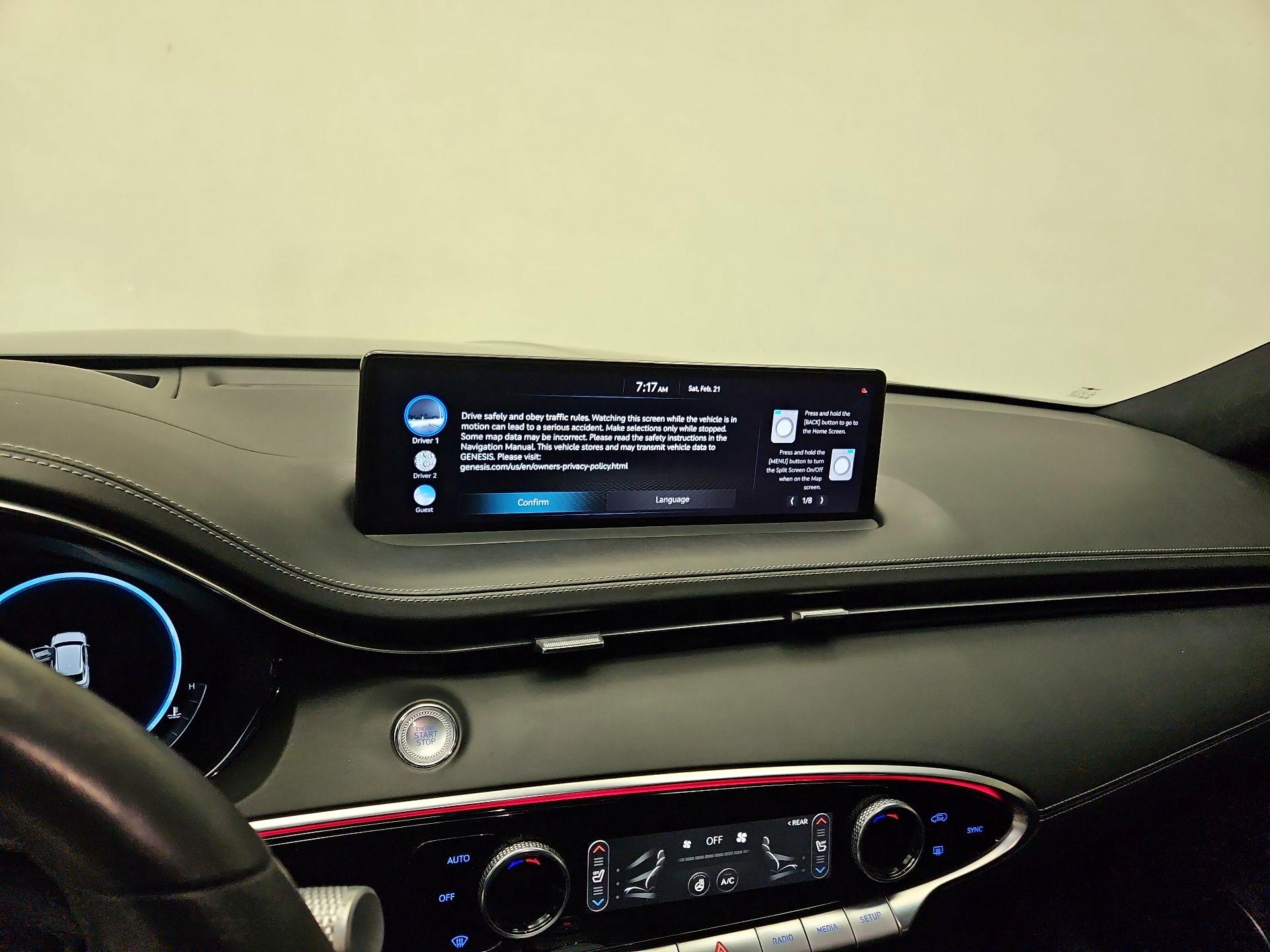 Thumbnail: 2022 Genesis GV70 - 16