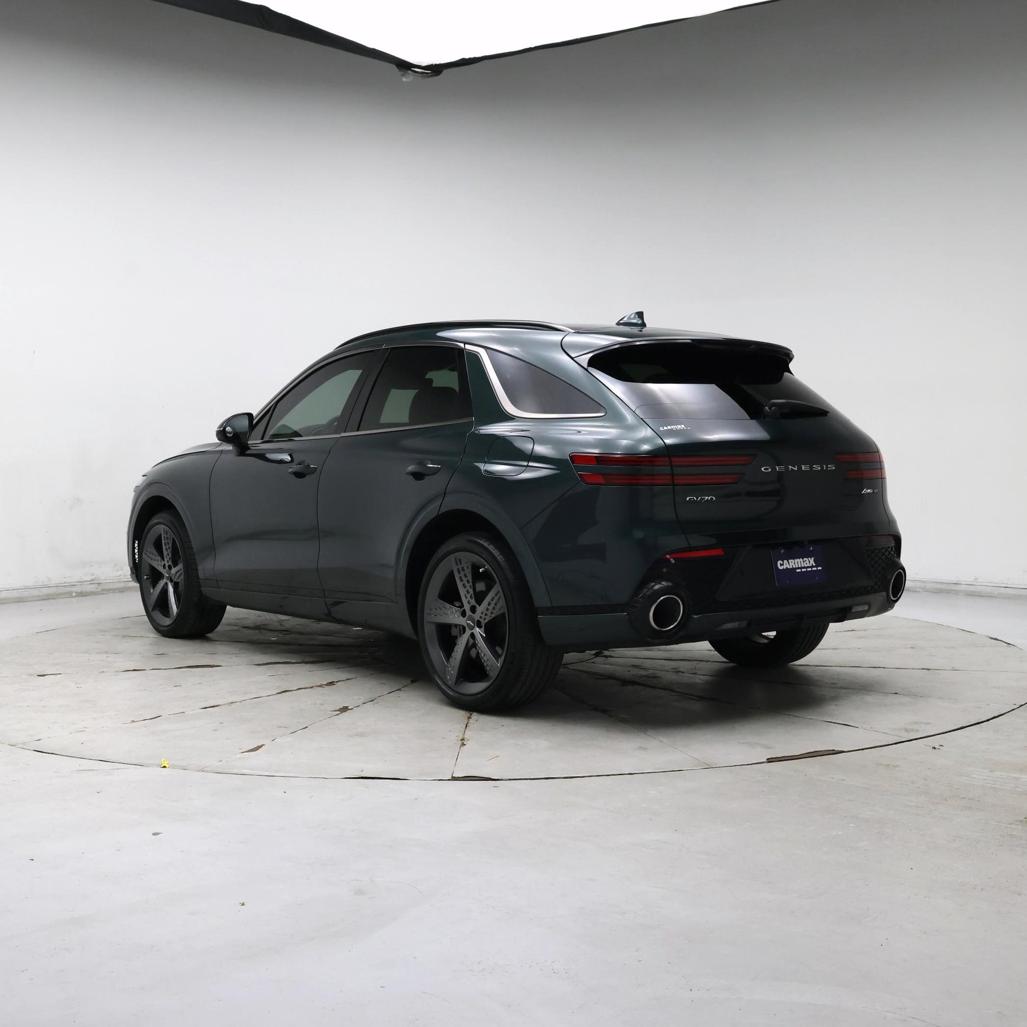 Thumbnail: 2022 Genesis GV70 - 2