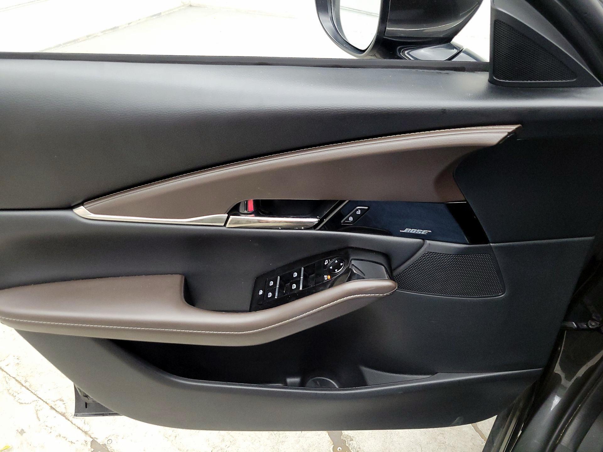 Thumbnail: 2023 Mazda CX-30 - 12